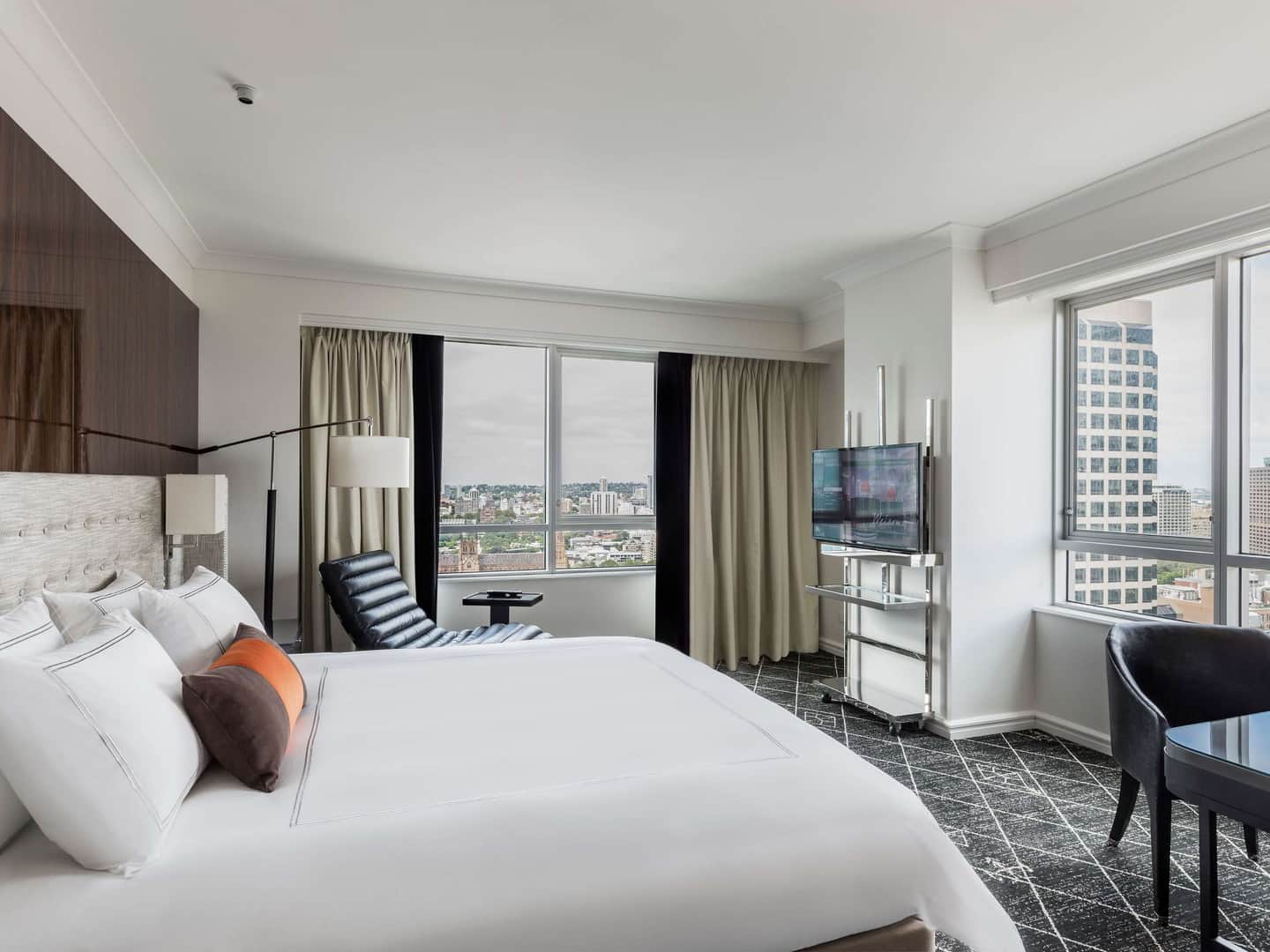 Swissôtel Sydney
