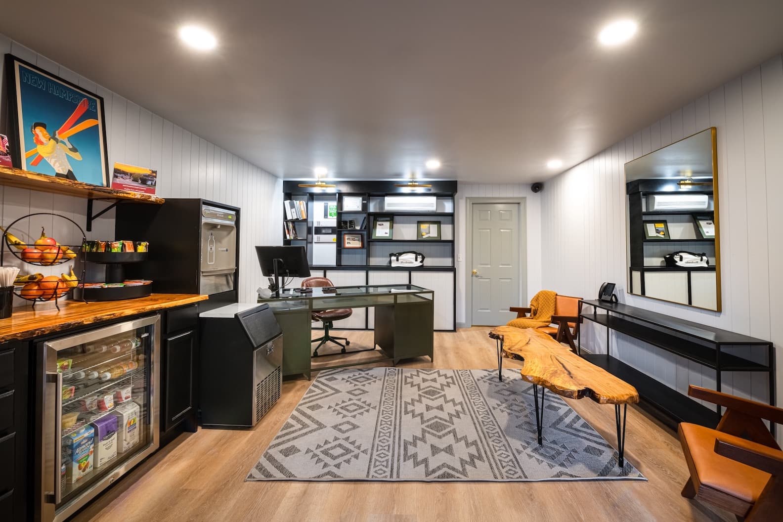 Riverhouse By Weekender