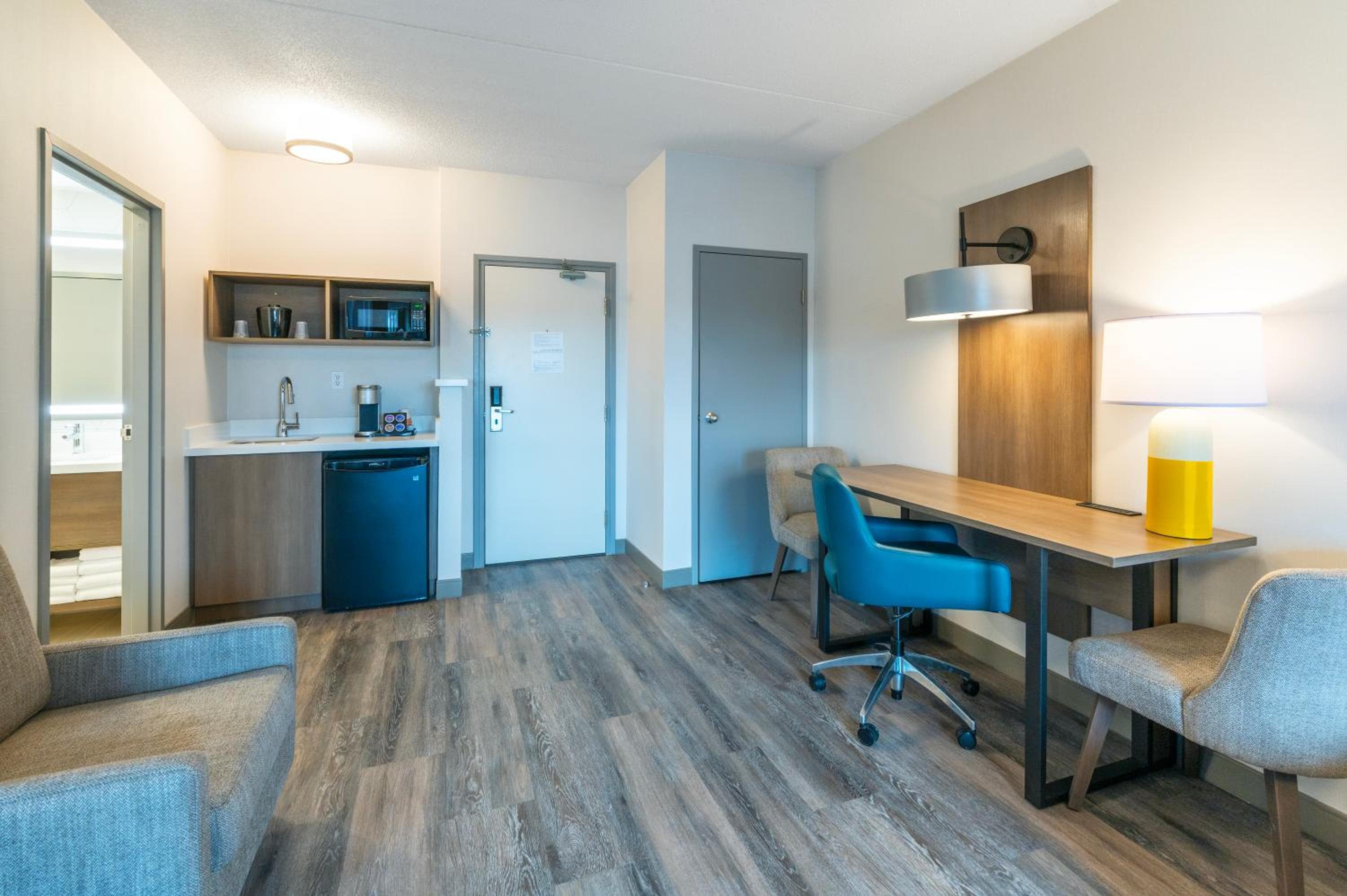 Comfort Suites London