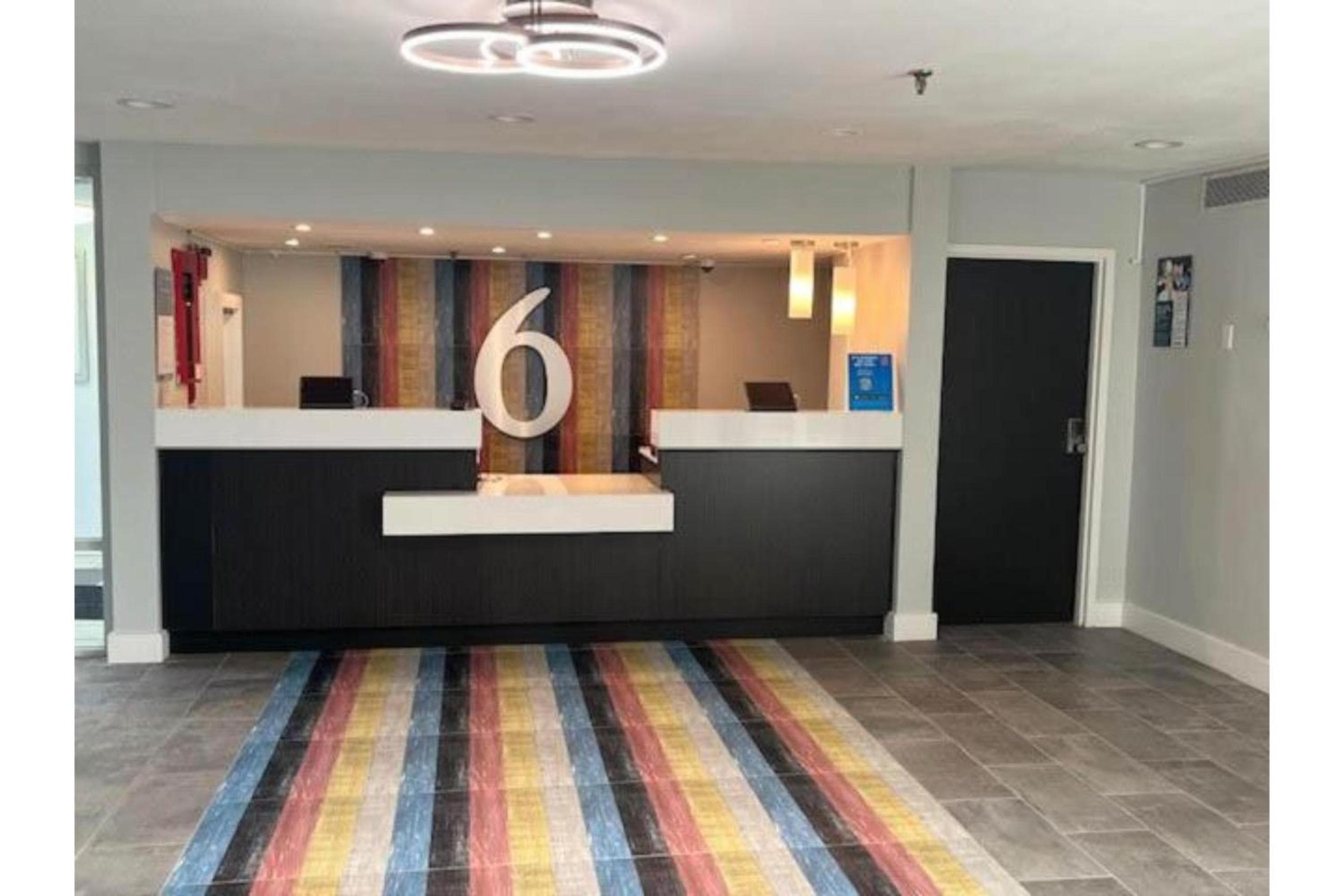 Studio 6 Suites Norcross, GA