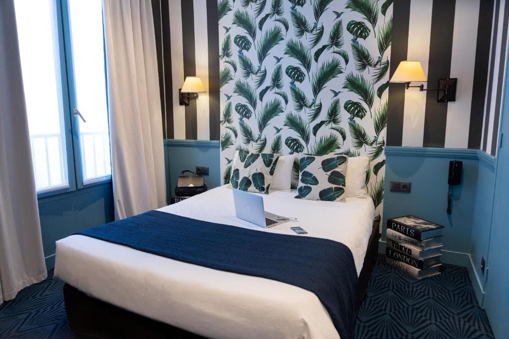 Hôtel du Théâtre by Patrick Hayat