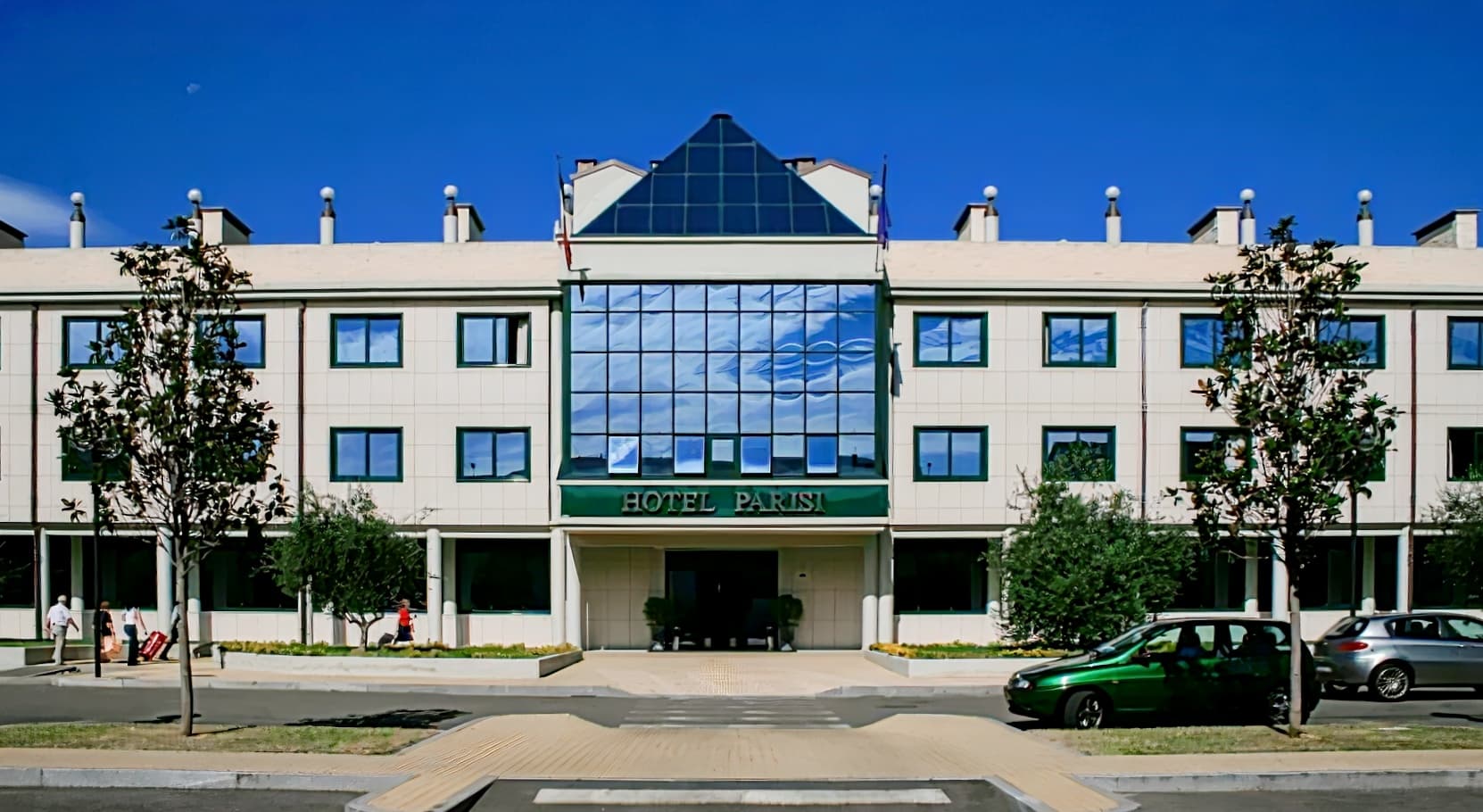 Hotel Parisi