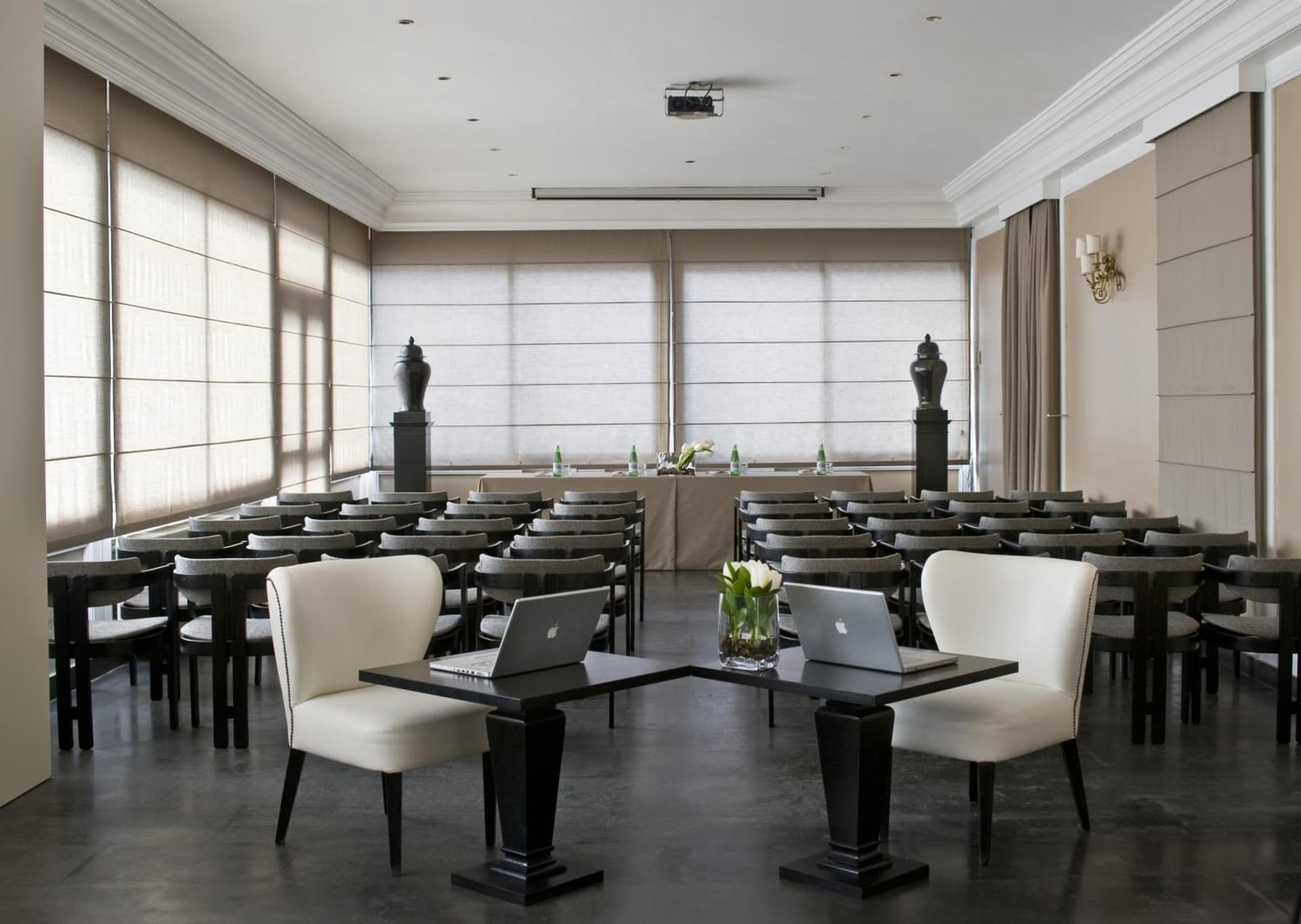 Ambasciatori Place Hotel