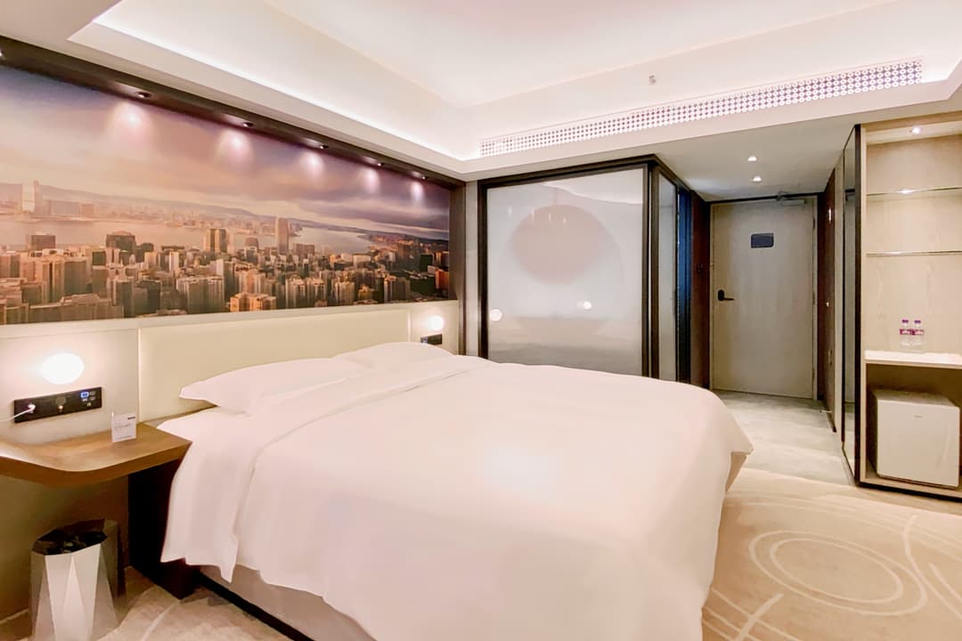 Oasis Avenue - a GDH Hotel