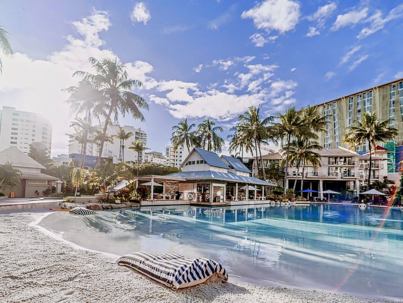 Novotel Cairns Oasis Resort