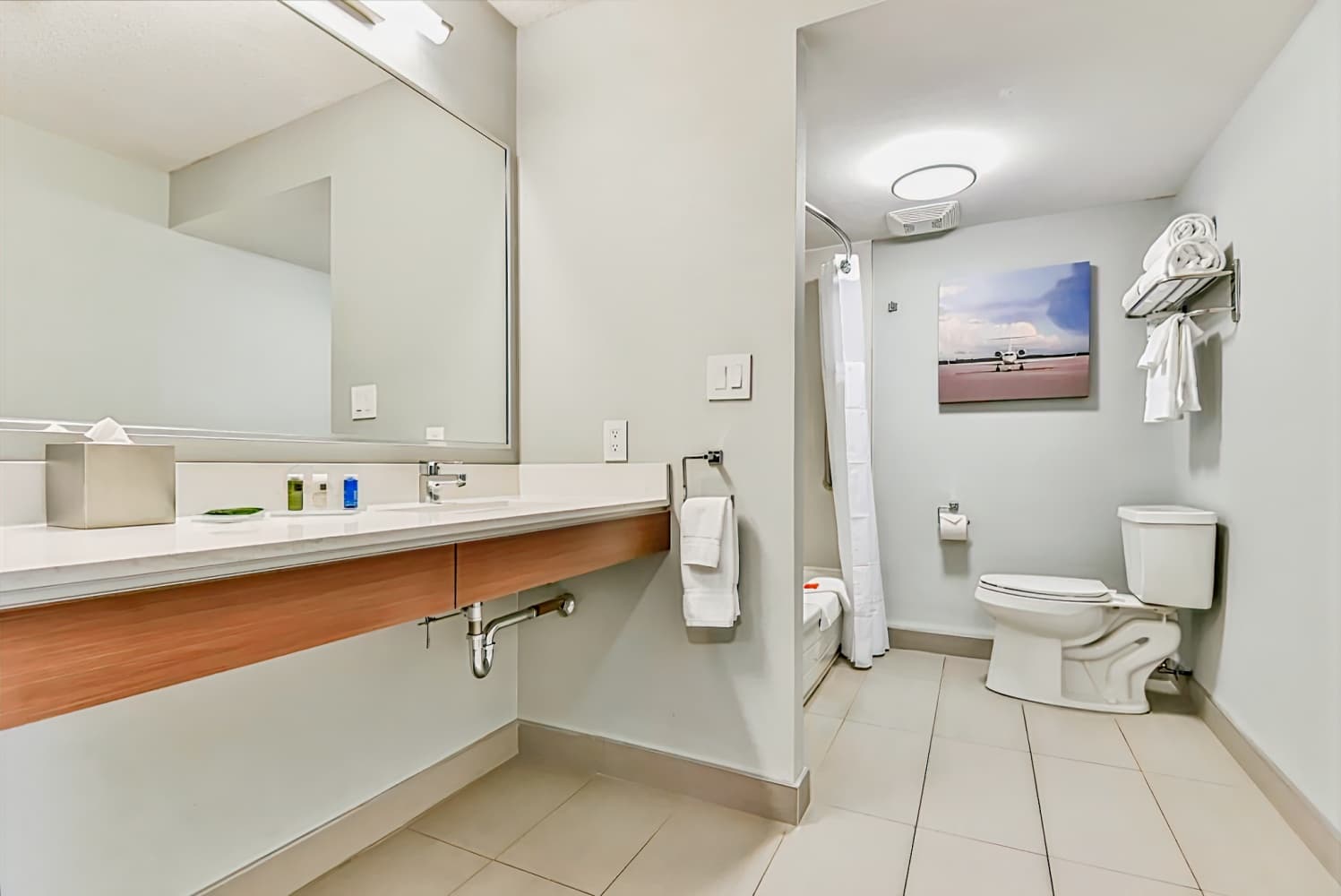 Radisson Suite Hotel Toronto Airport