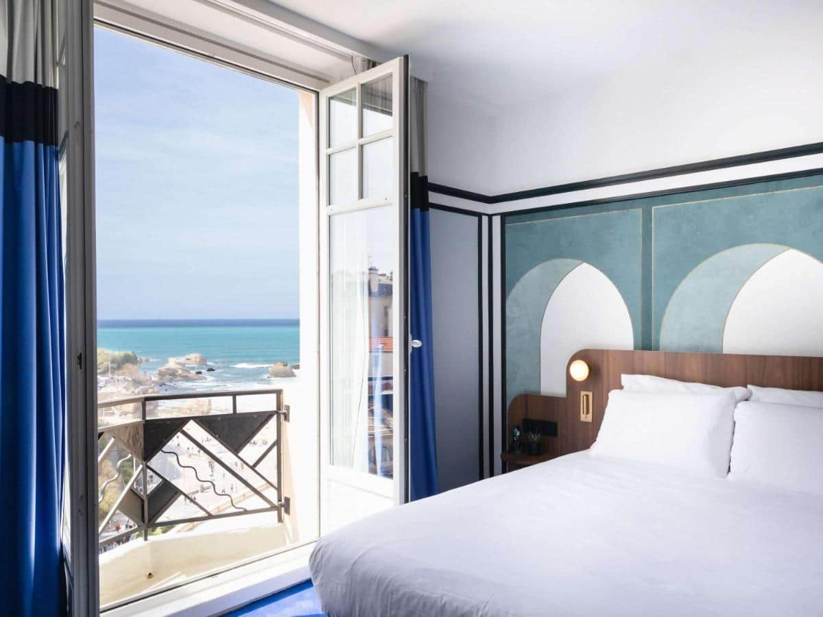 Hotel Plaza Biarritz Plage - Handwritten Collection