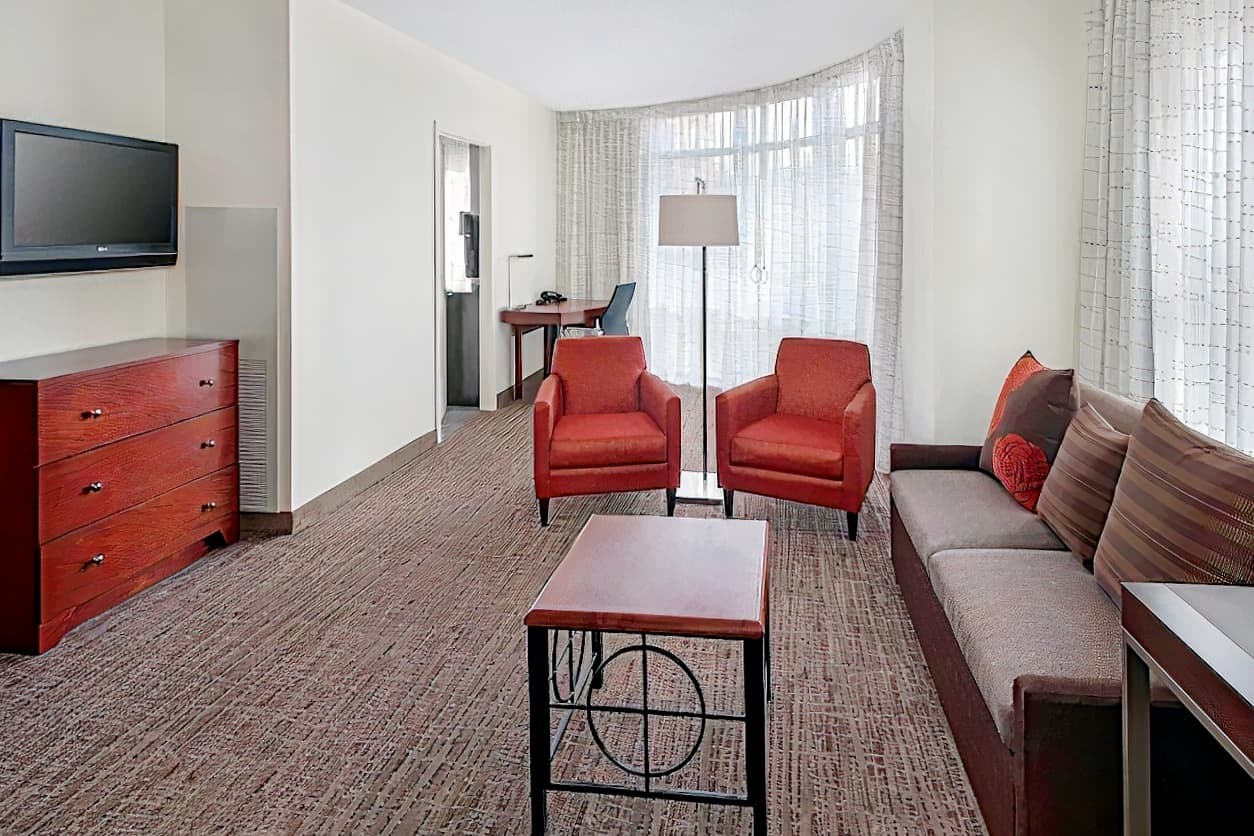 Residence Inn by Marriott Alexandria Old Town South at Carlyle