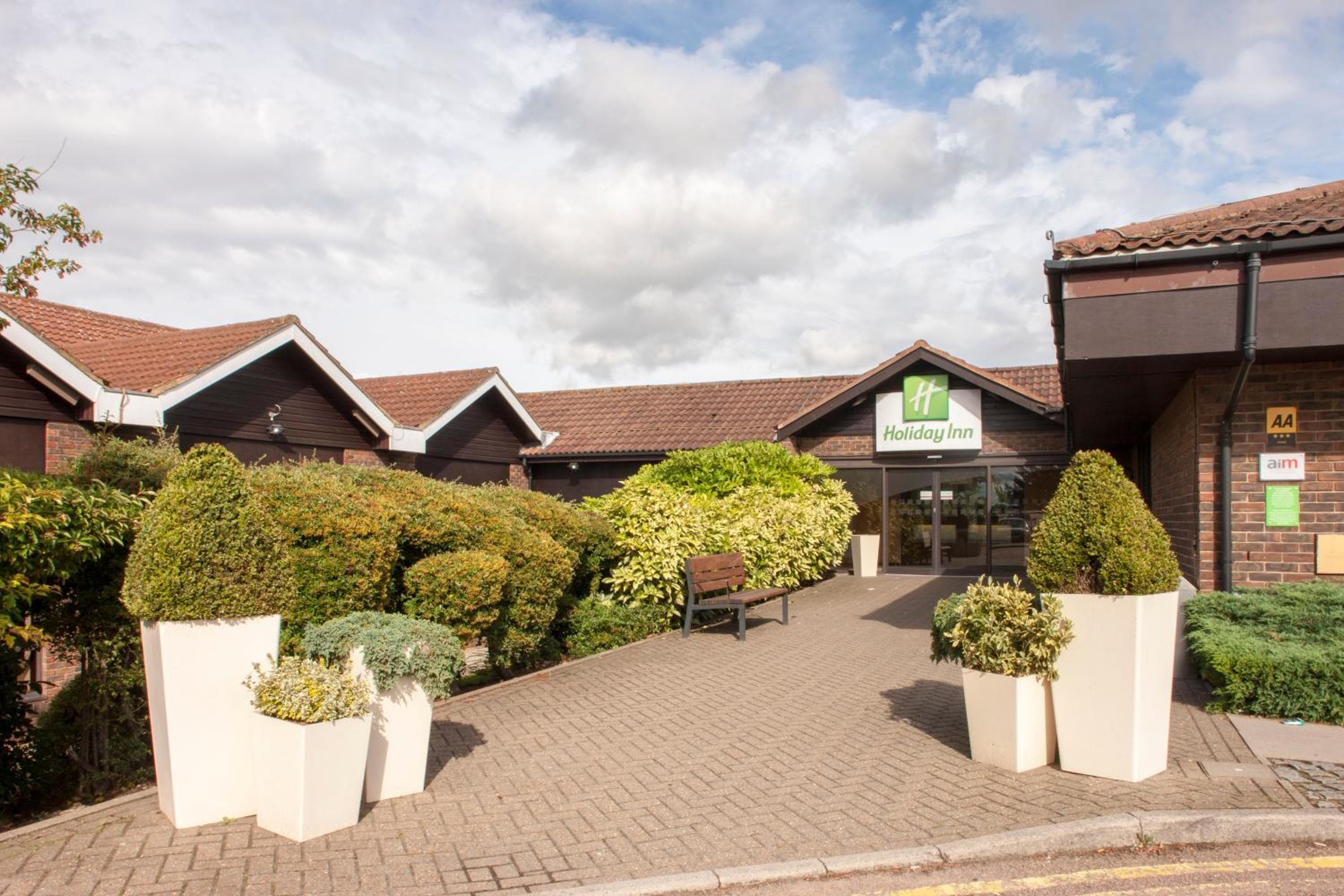 Holiday Inn Rochester - Chatham, an IHG Hotel