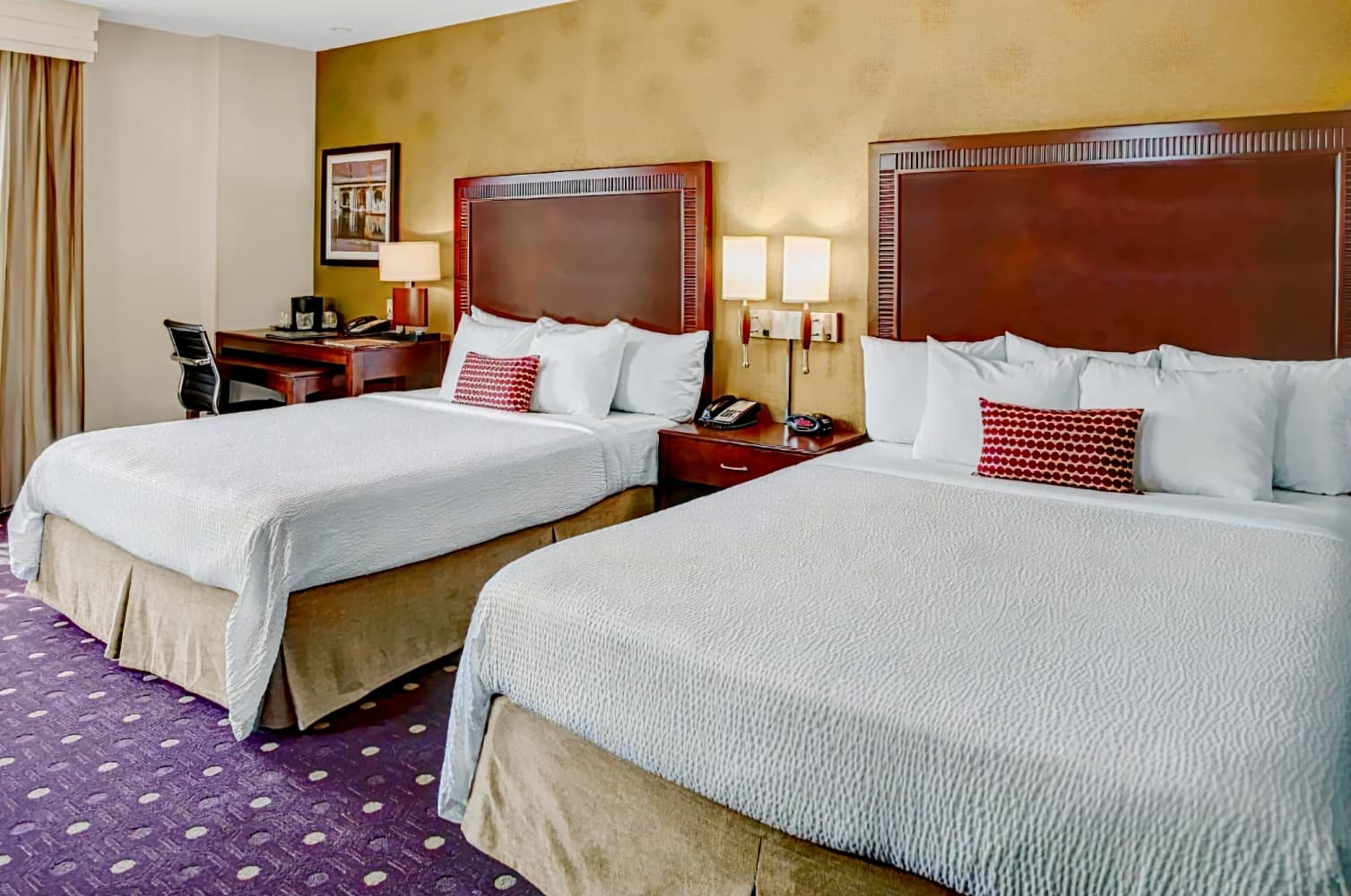 Courtyard Kansas City Country Club Plaza