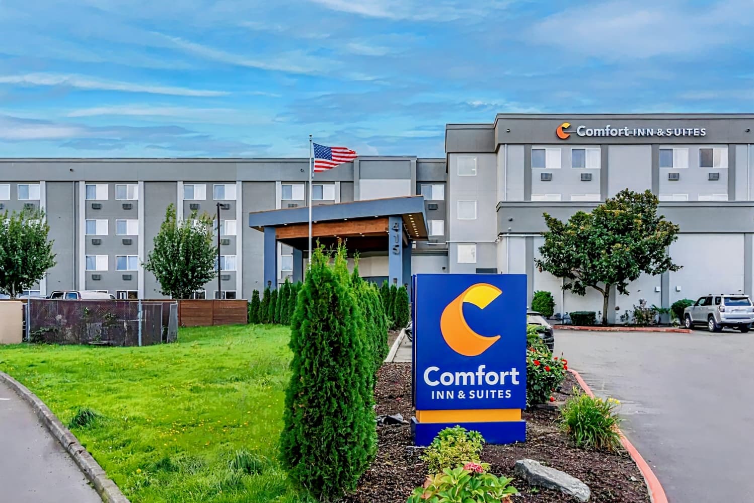 Comfort Inn & Suites Pacific – Auburn