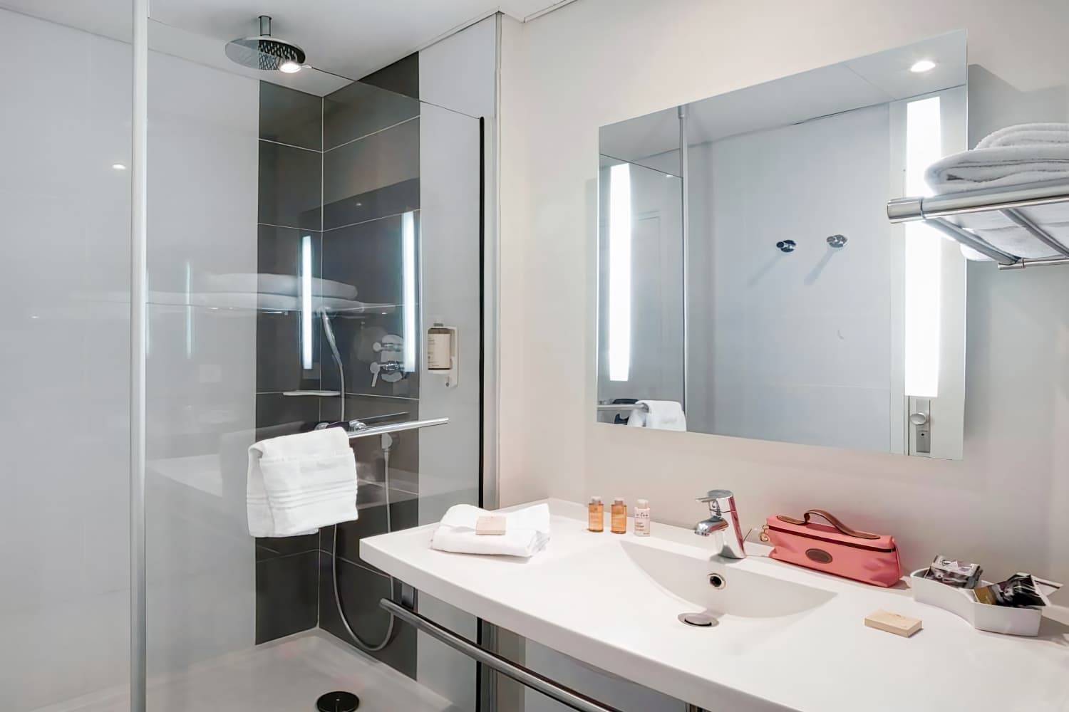 Mercure Lille Airport Hotel