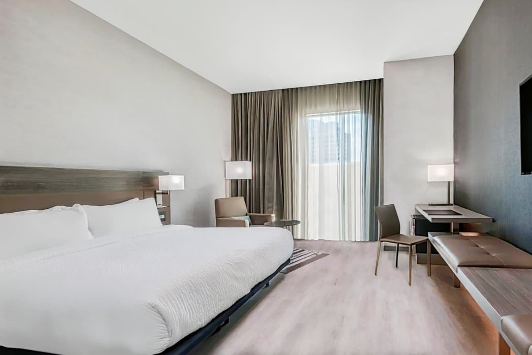 AC Hotel by Marriott Charlotte City Center