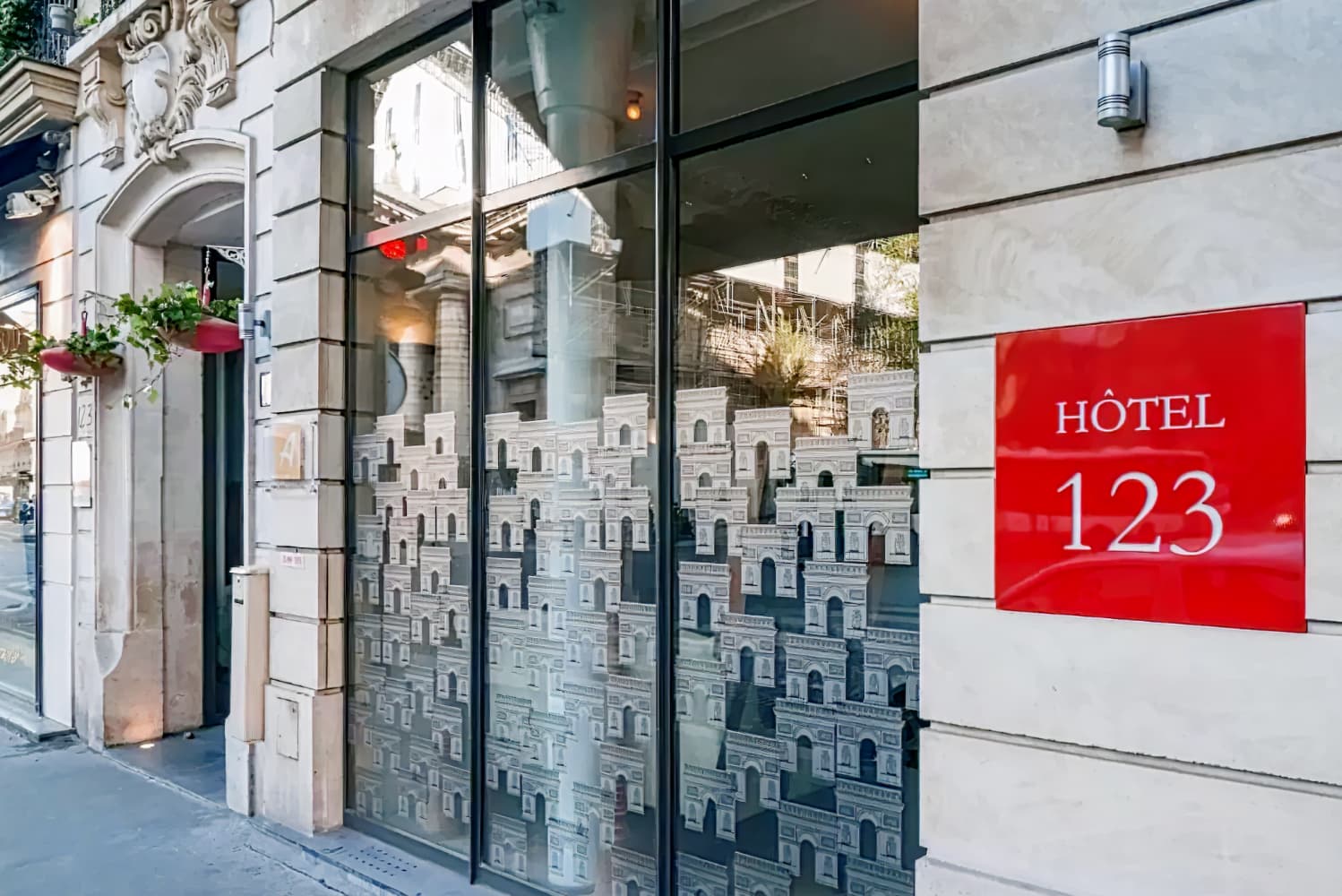 Hôtel Le 123 Elysées - Astotel