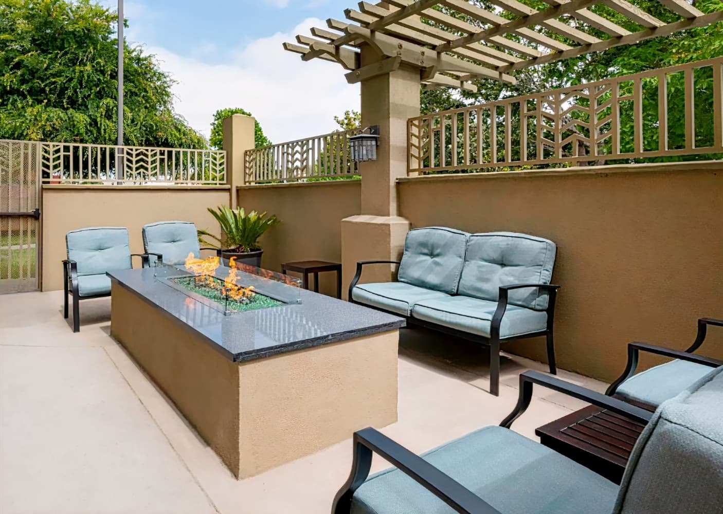 Larkspur Landing Sunnyvale