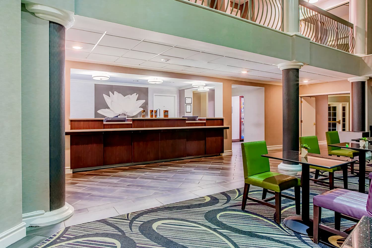 La Quinta Inn & Suites by Wyndham Raleigh Durham Airport