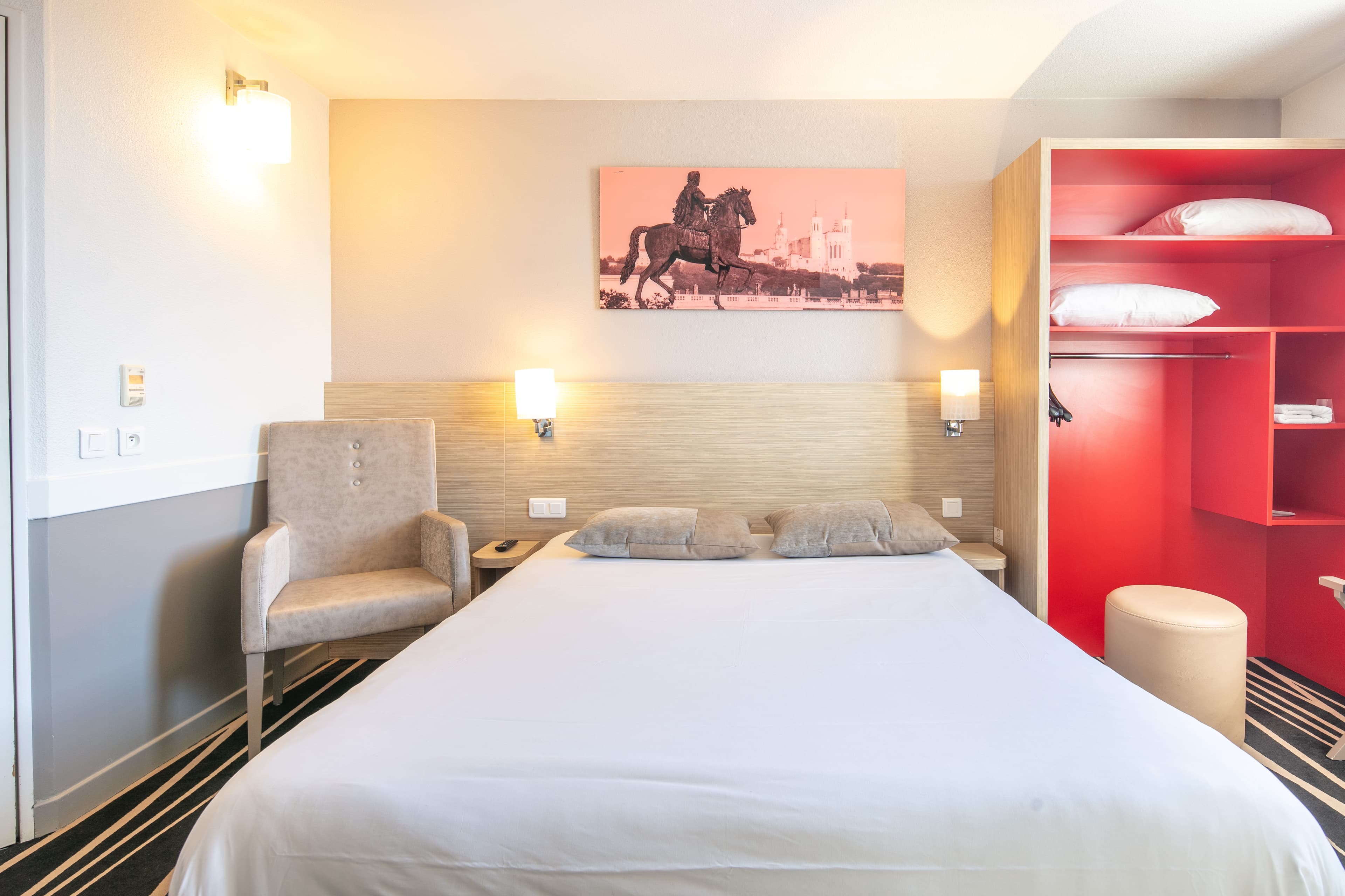 B&B HOTEL Lyon Aéroport Saint-Quentin-Fallavier