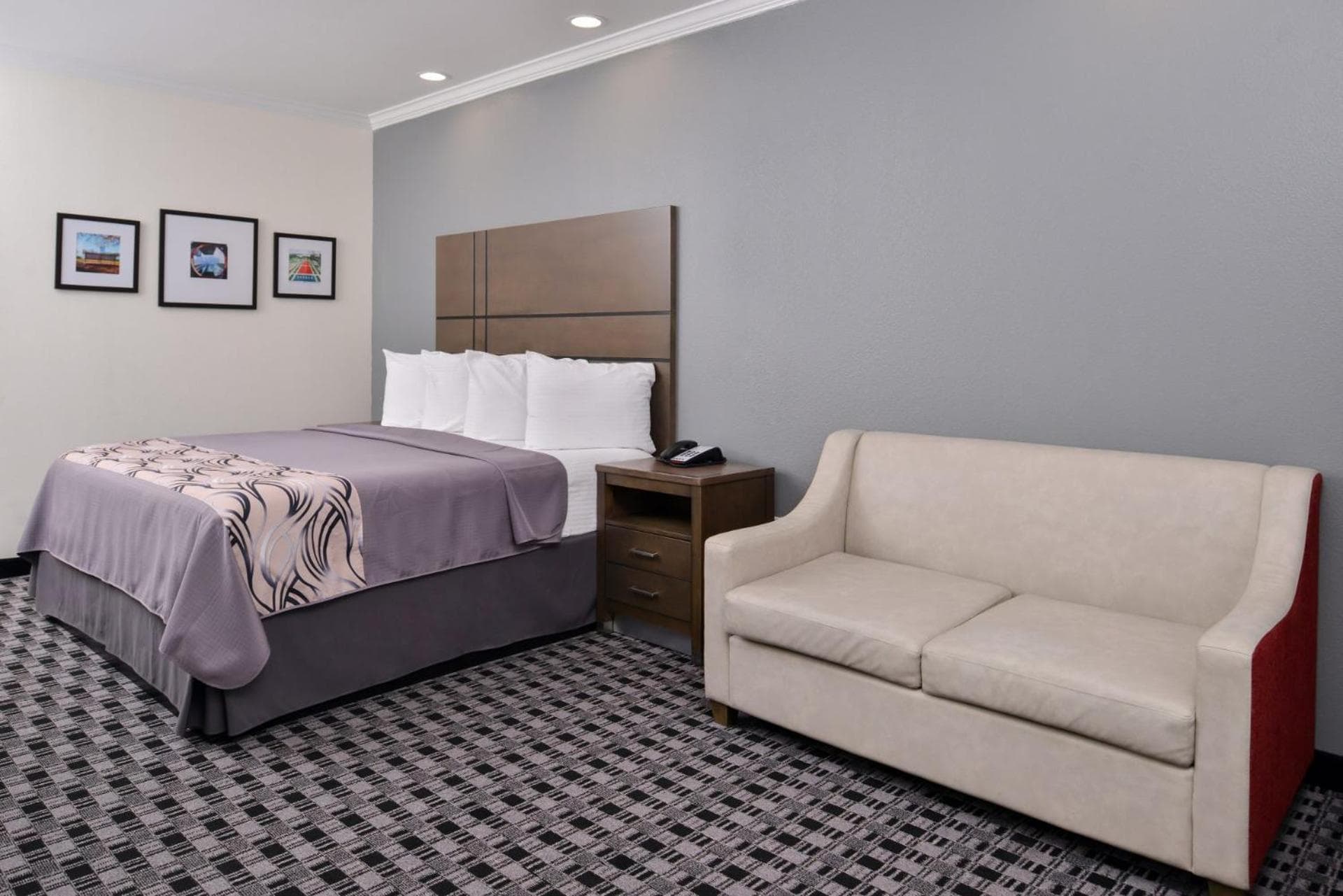 Americas Inn & Suites IAH North