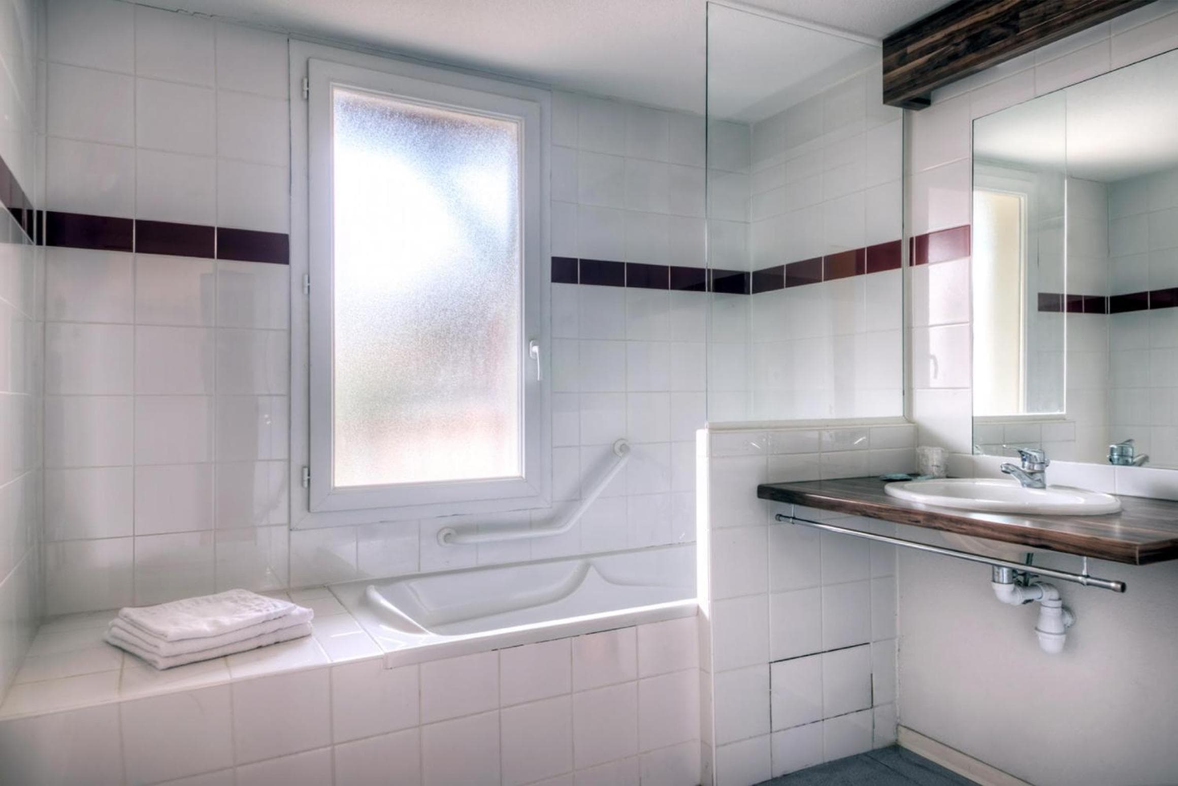 Zenitude Hôtel-Résidences l'Acacia Lourdes