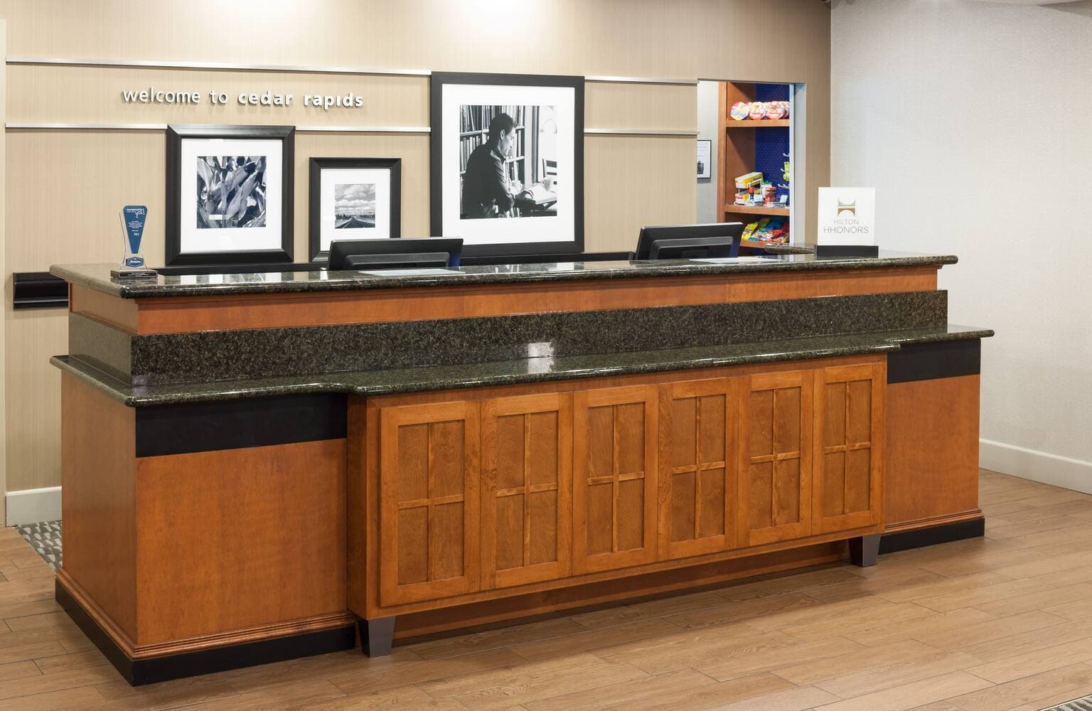 Hampton Inn & Suites Cedar Rapids - North