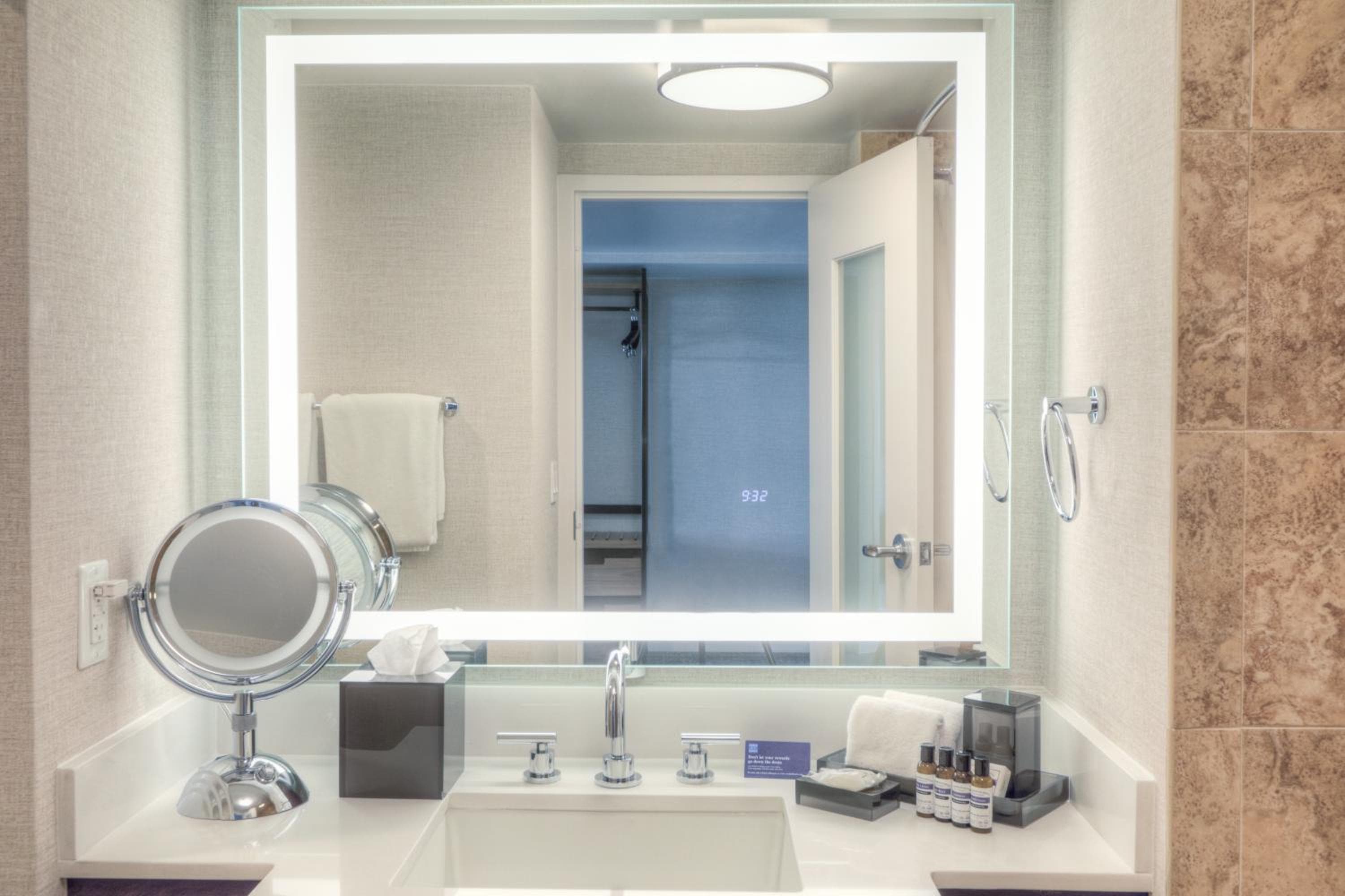 Hyatt Regency Orlando International Airport Hotel