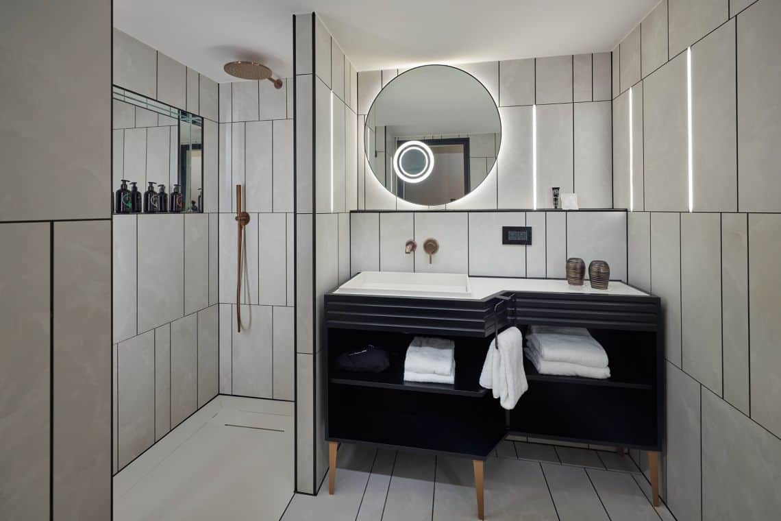 Cardo Brussels, Autograph Collection