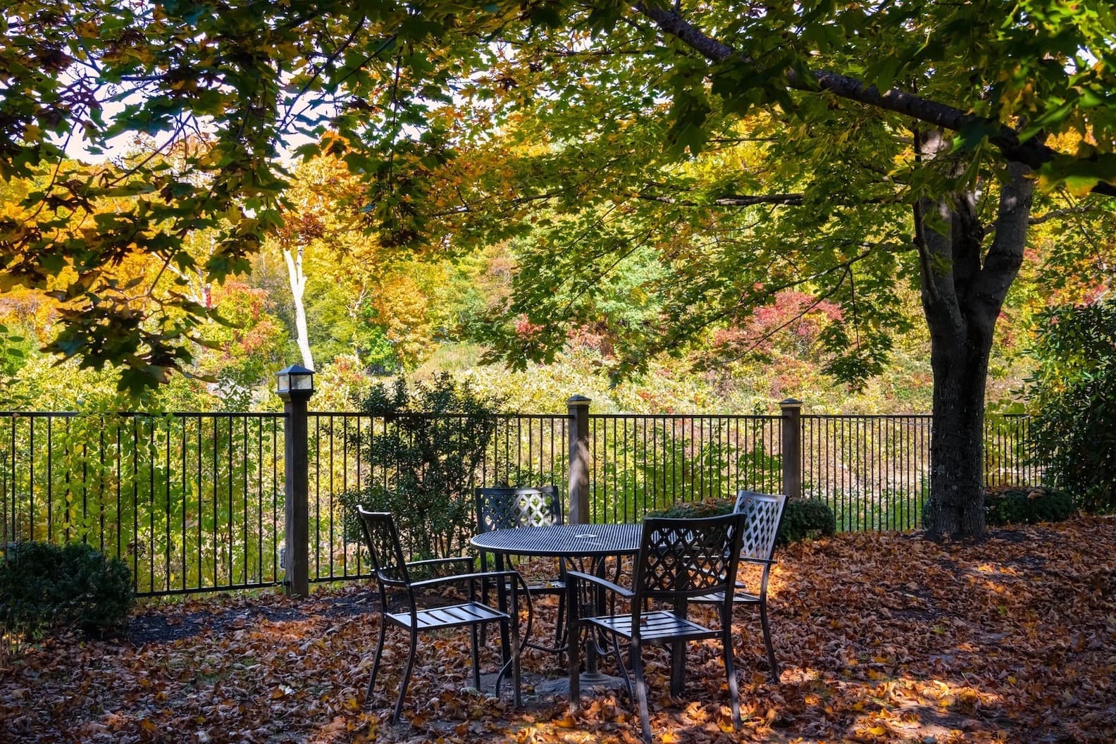 Riverhouse By Weekender