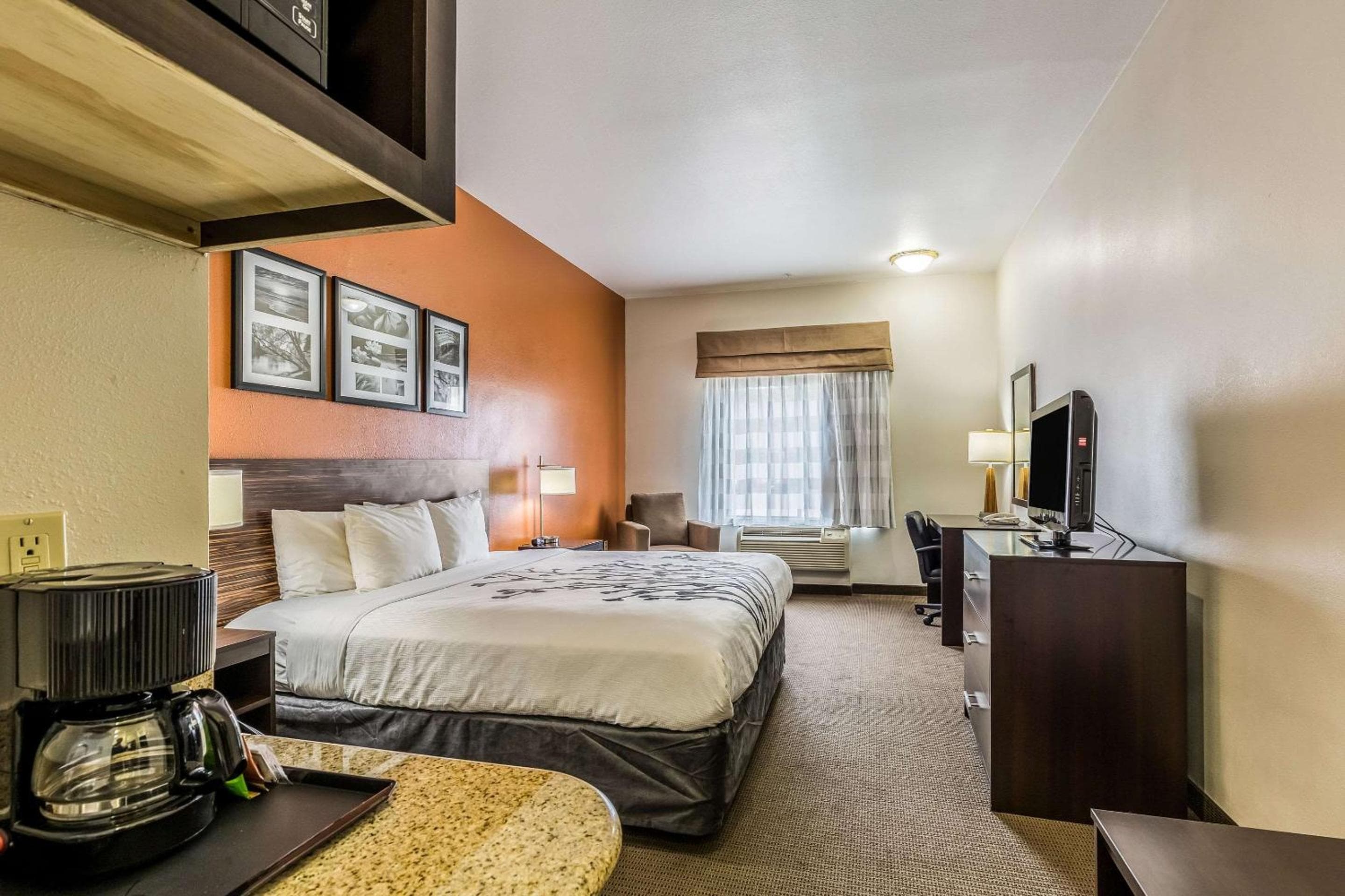 Sleep Inn & Suites Stafford - Sugarland