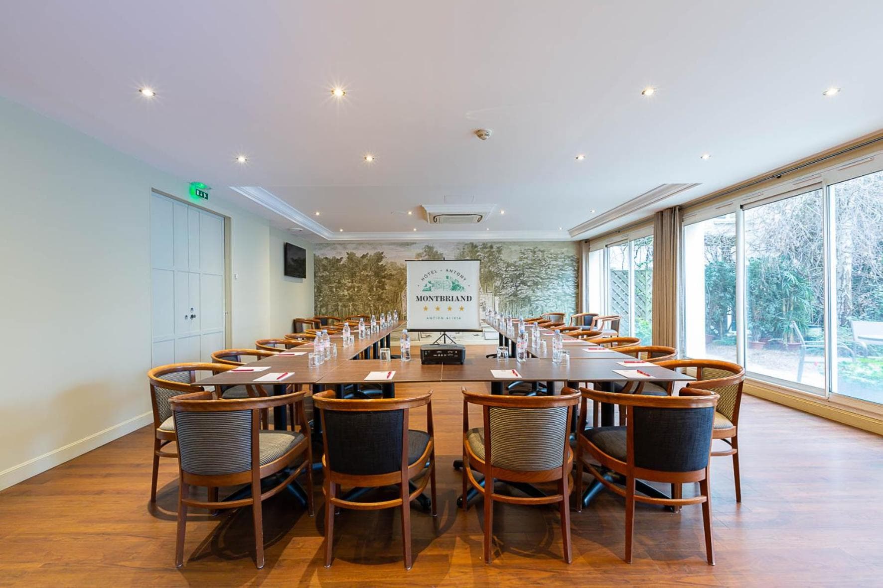 Hôtel Montbriand Antony