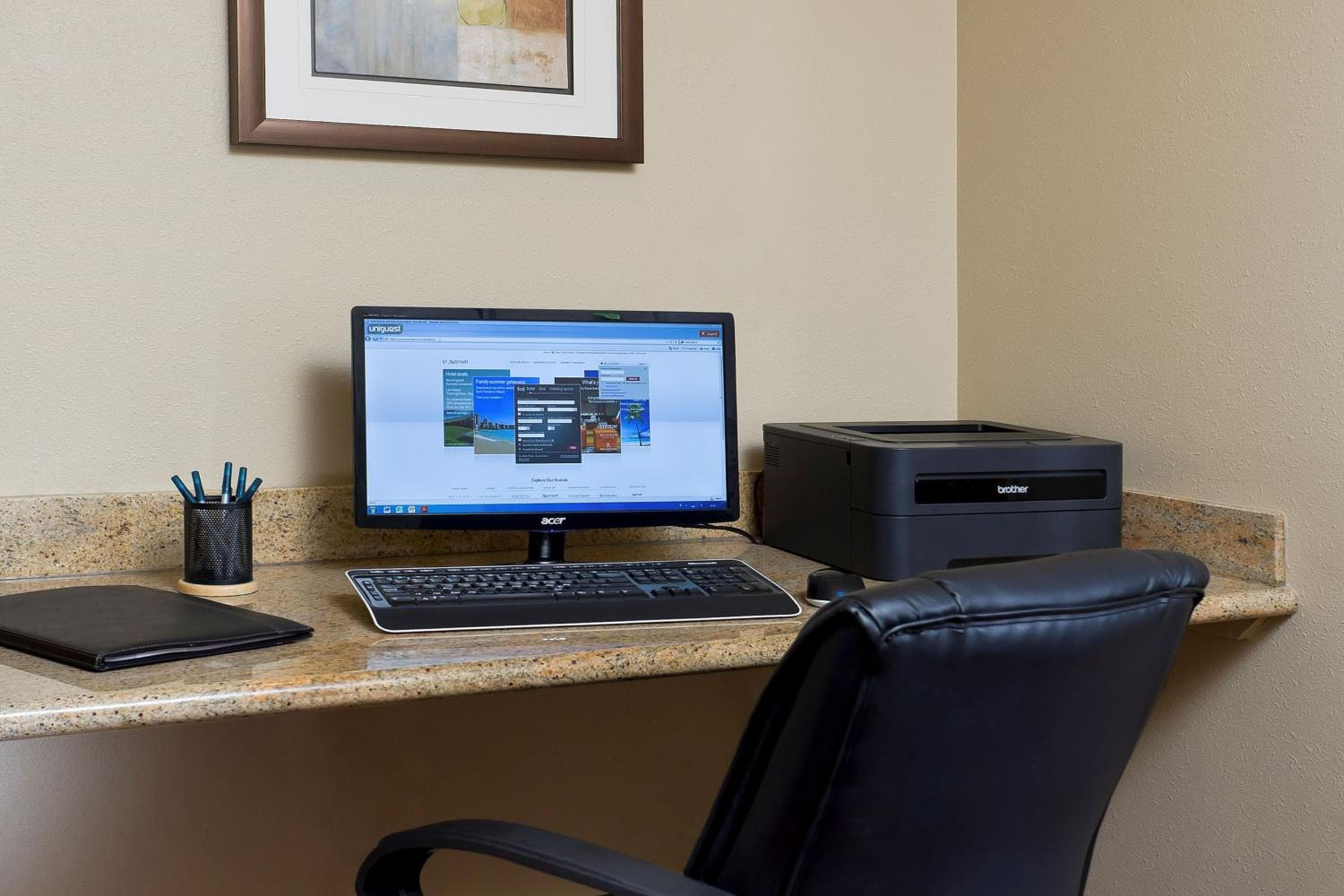 Sonesta Simply Suites Houston Brookhollow