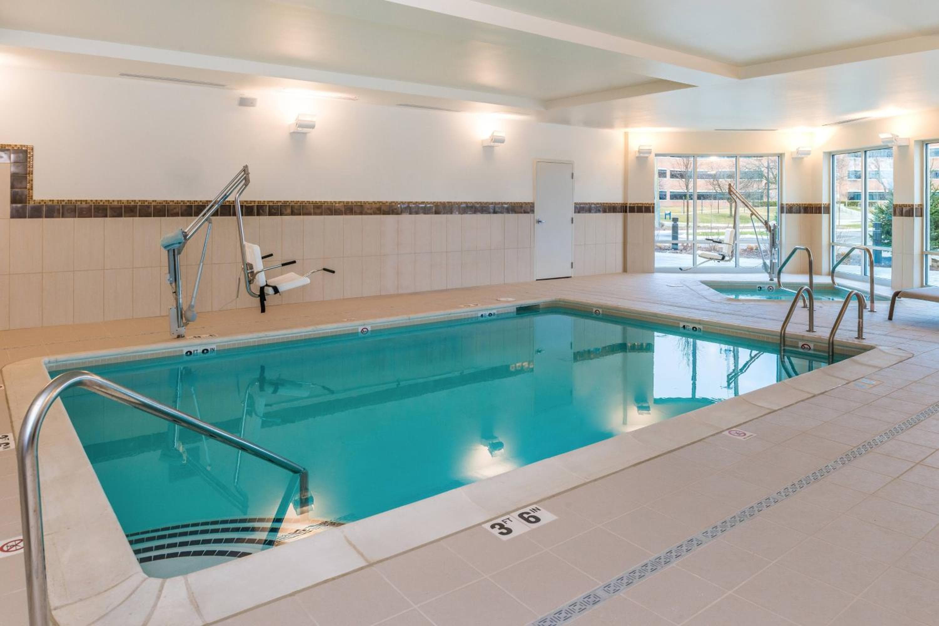 Courtyard by Marriott Detroit Farmington