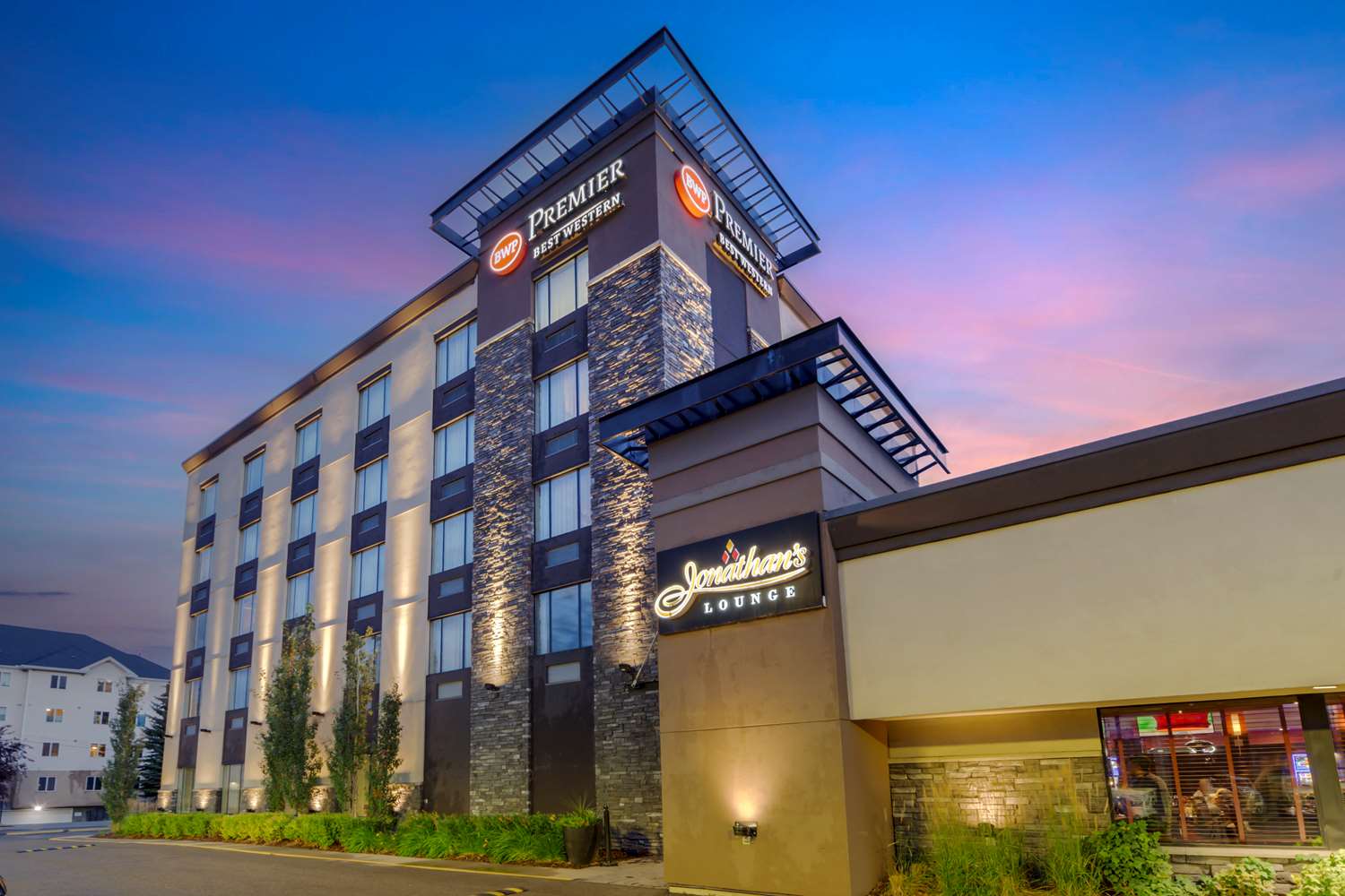 Best Western Premier Denham Inn & Suites