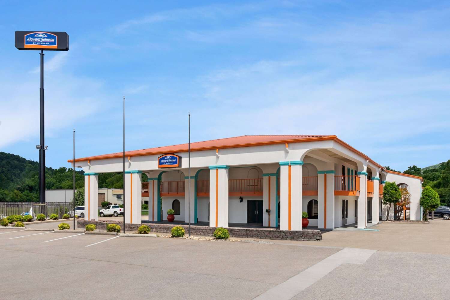 Howard Johnson by Wyndham Chattanooga Lookout Mountain I-24