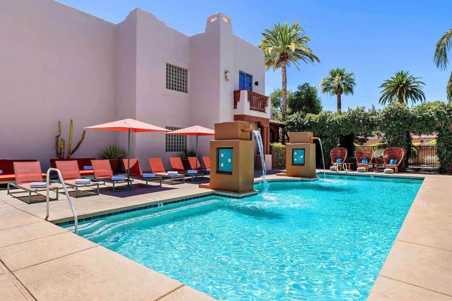 Lodge On The Desert