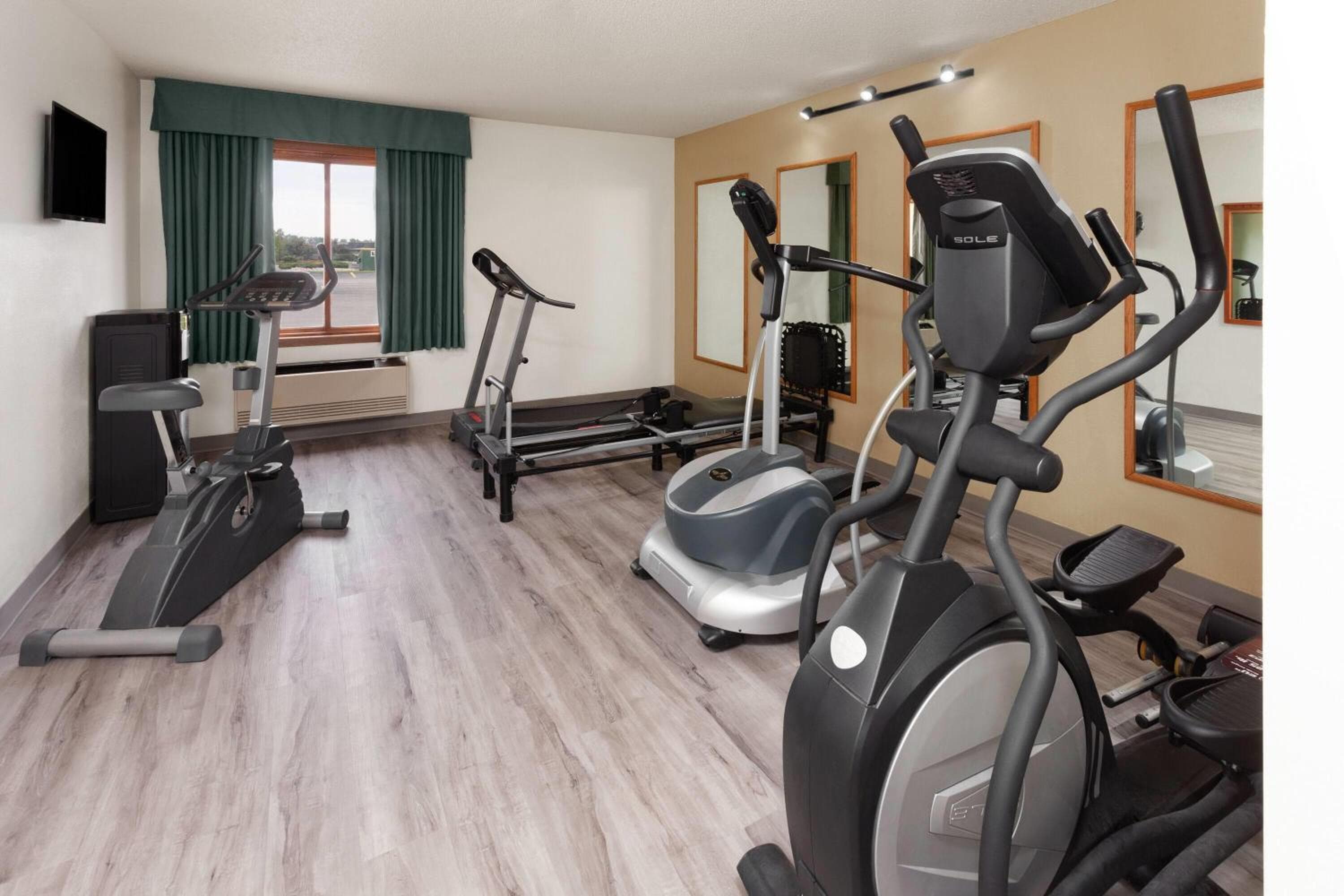 Baymont by Wyndham Green Bay