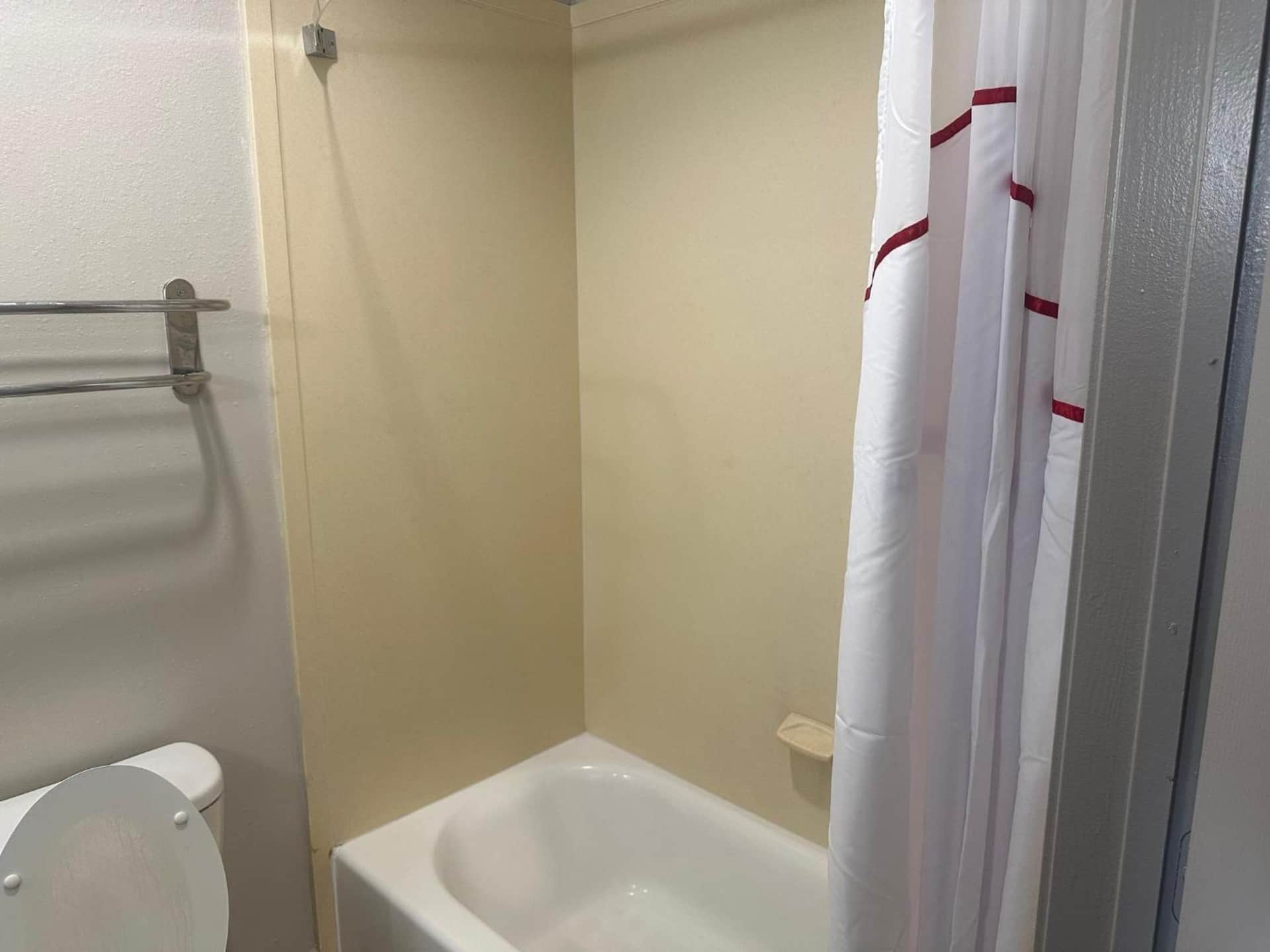 Red Roof Inn La Porte