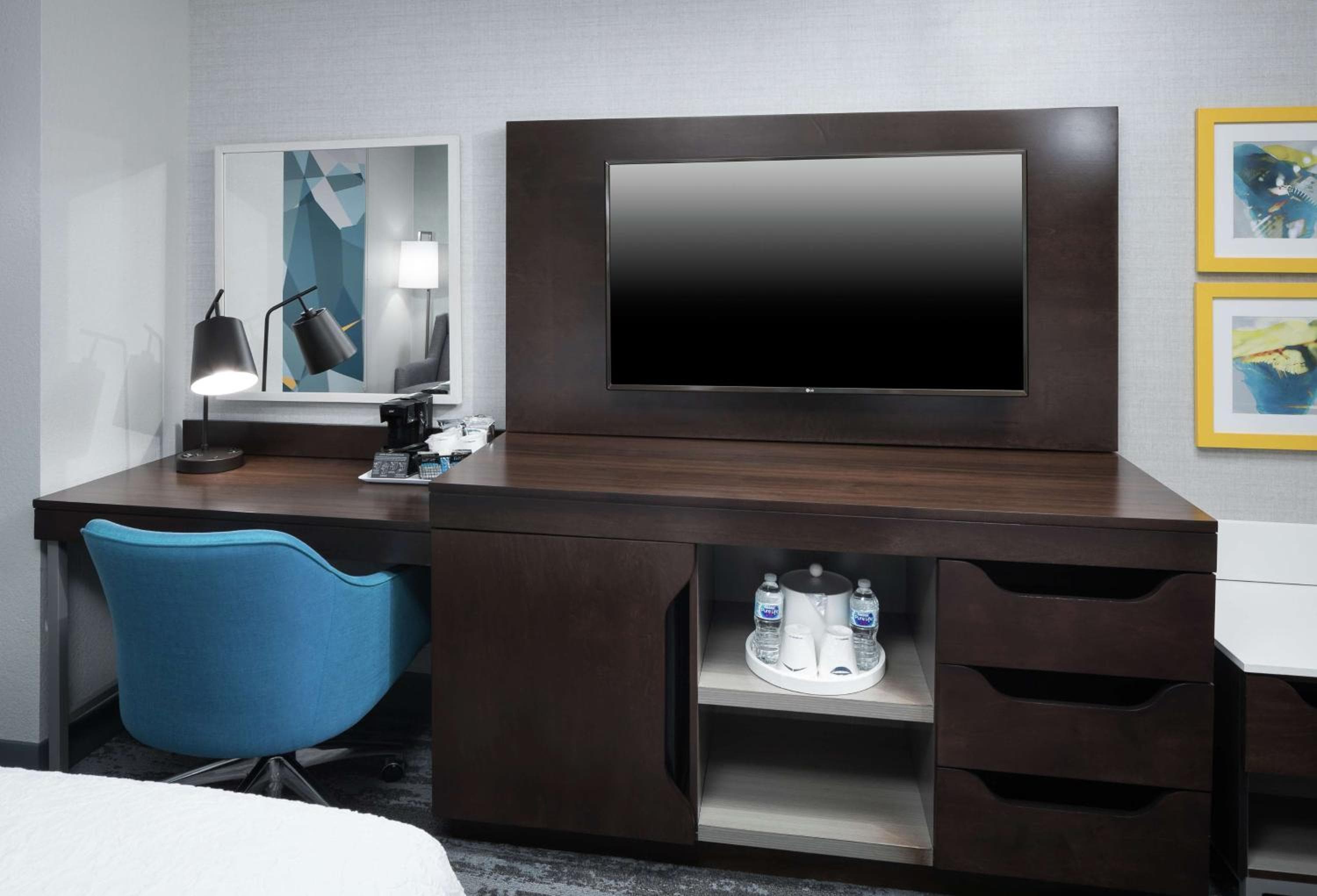 Hampton Inn & Suites Memphis at Beale Street