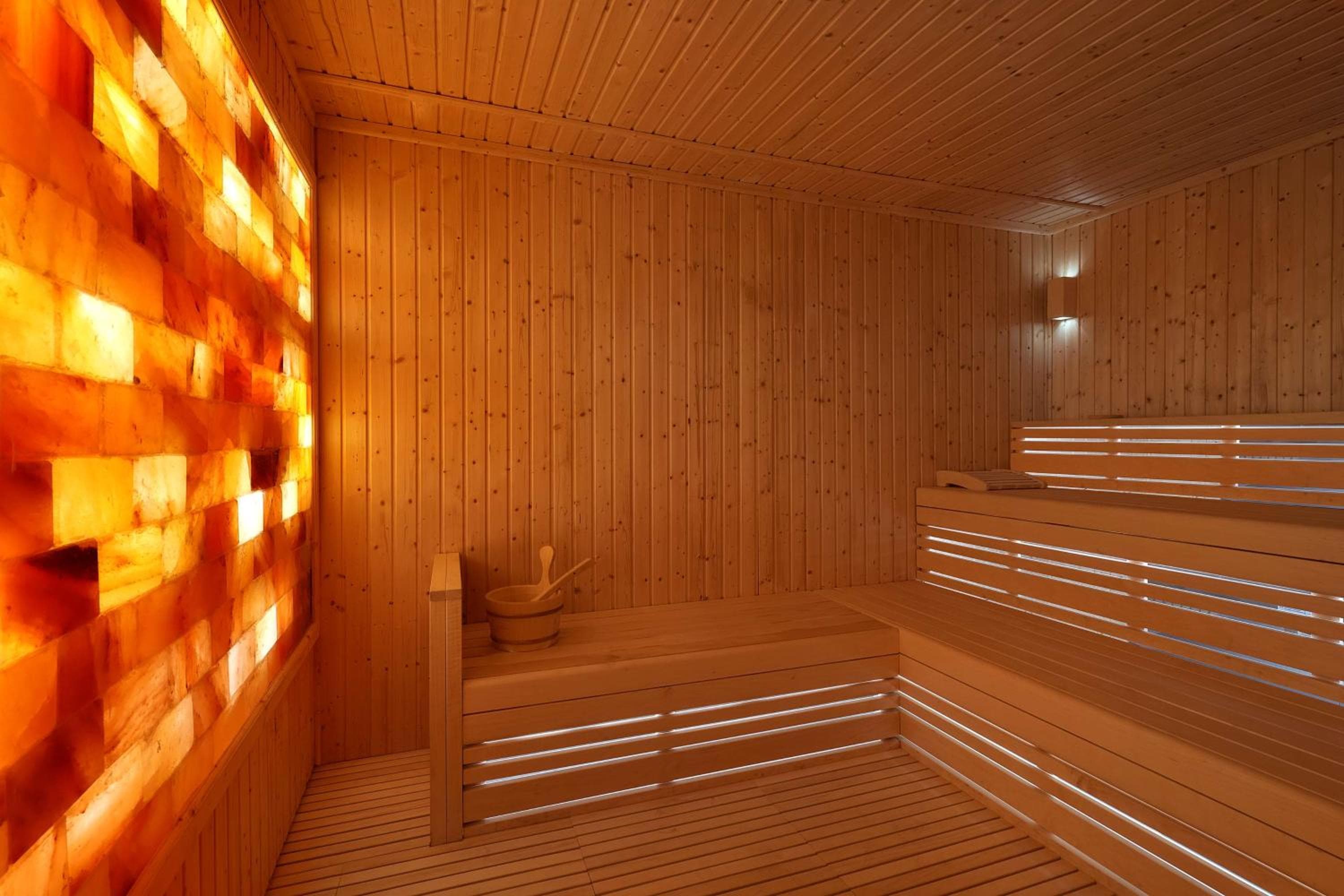 DoubleTree by Hilton Sharjah Waterfront Hotel & Residences