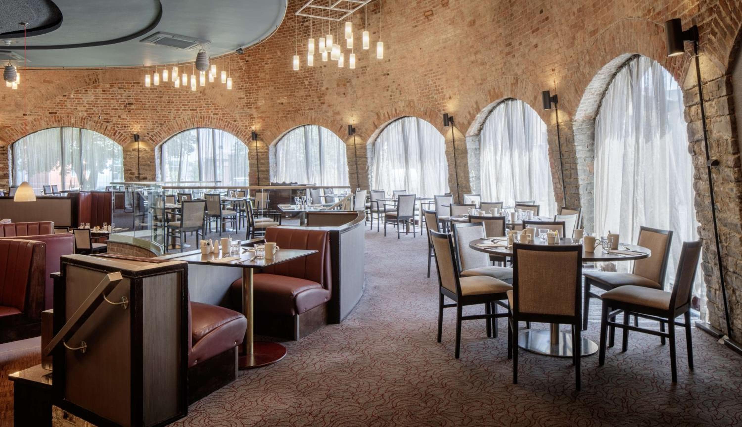 DoubleTree by Hilton Bristol City Centre