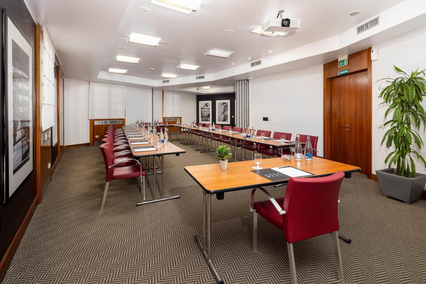 Holiday Inn Milan Garibaldi Station