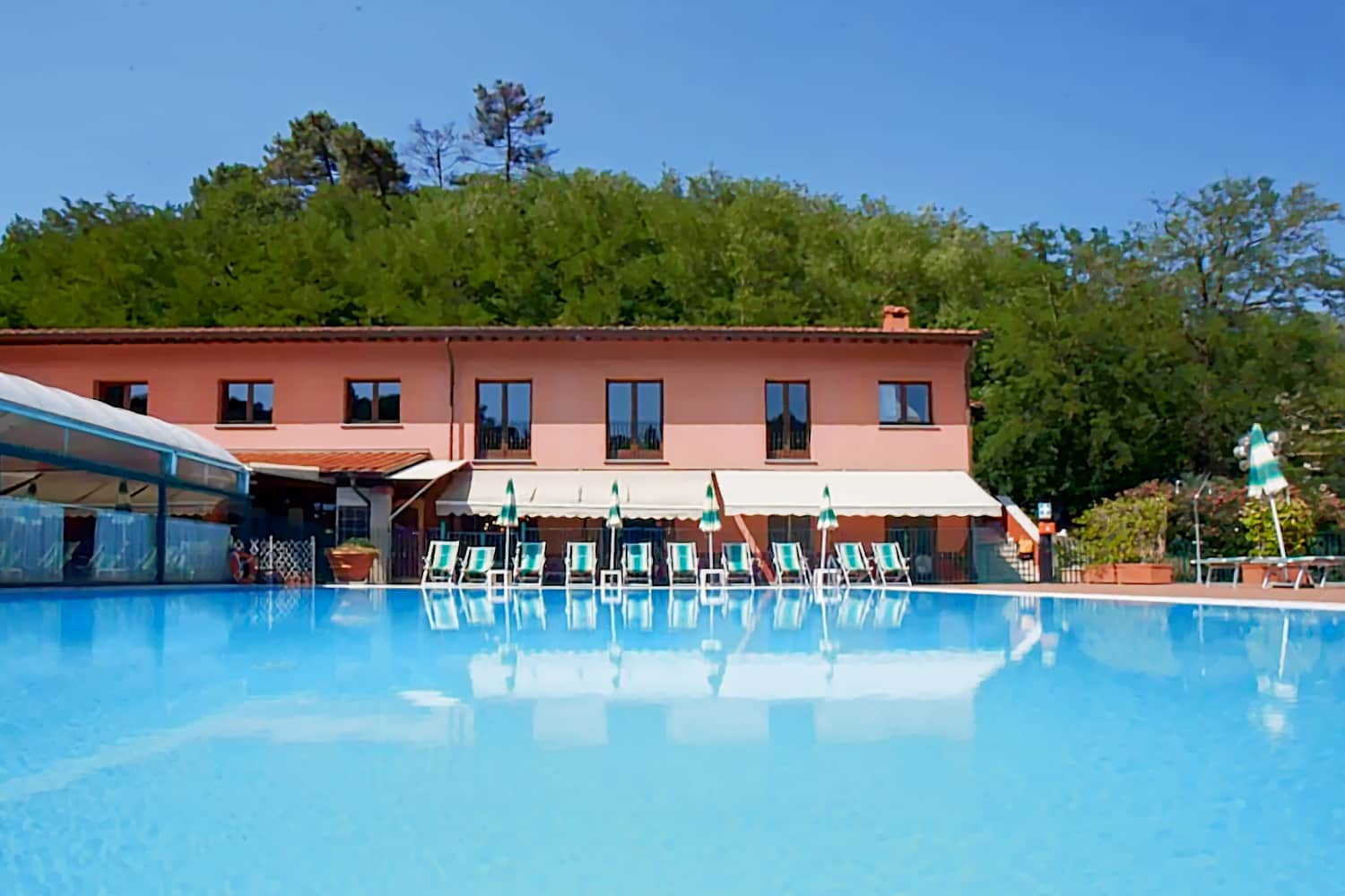 Hotel Lago Verde
