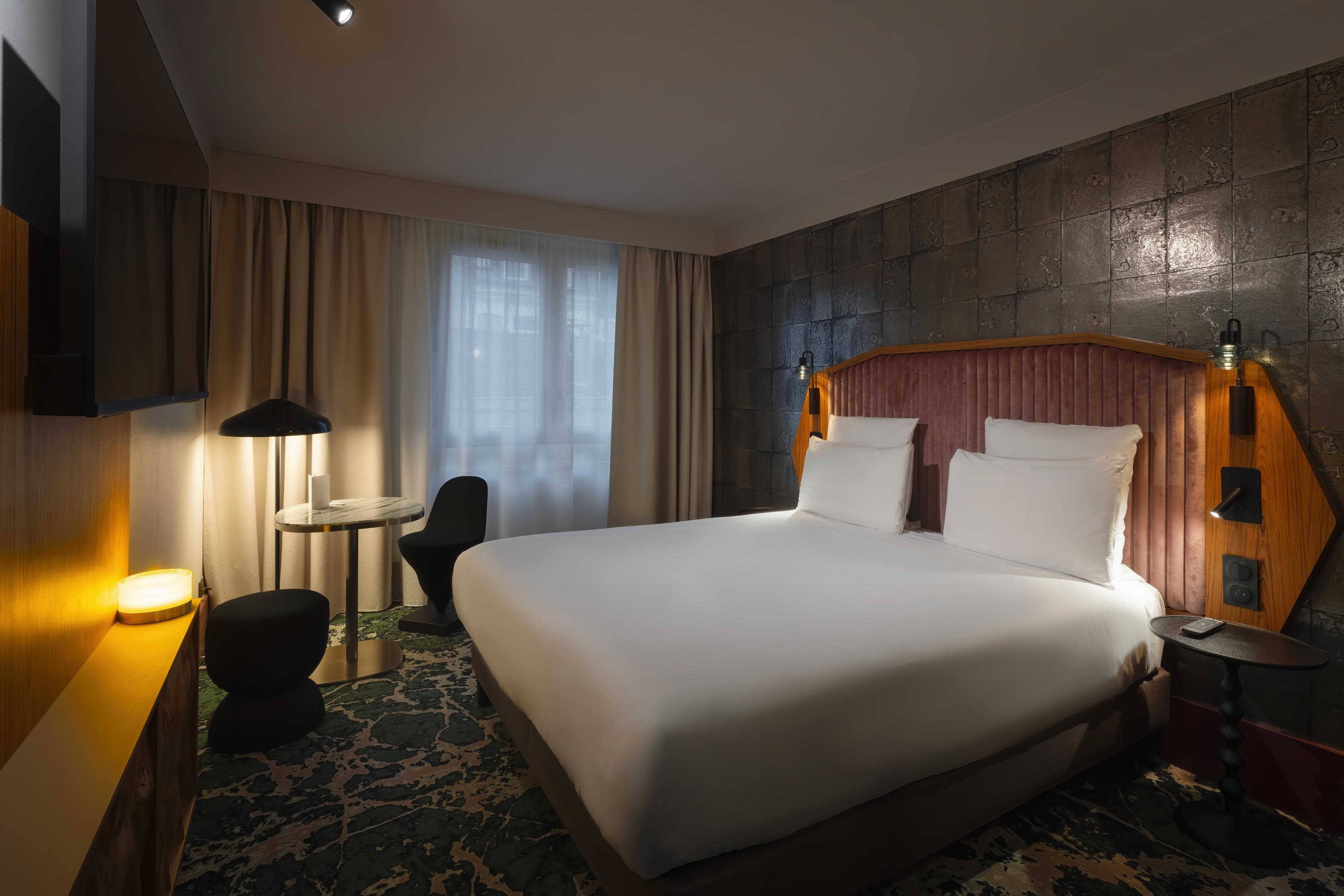 Maison Louise Lille Centre - Handwritten Collection