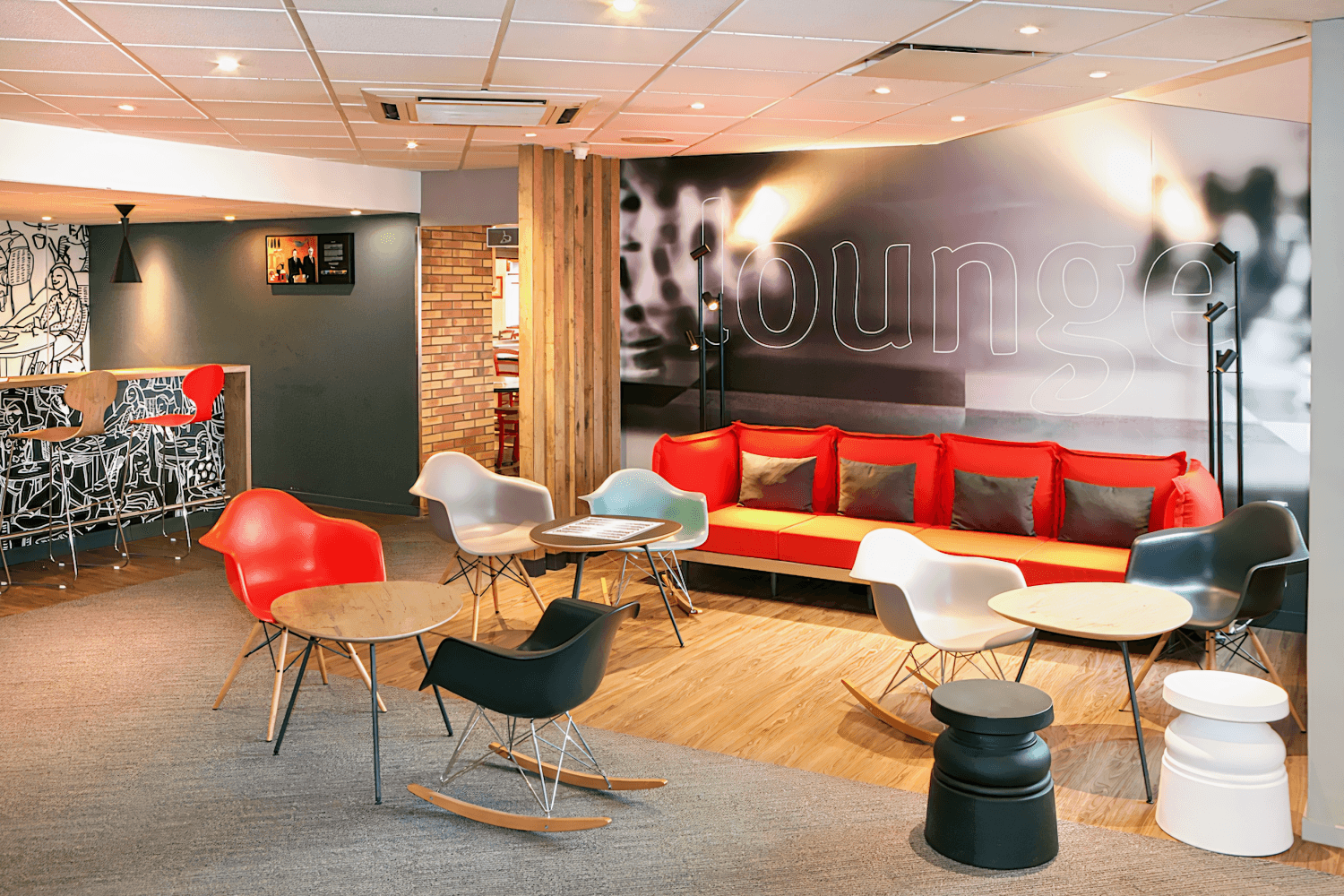 ibis Poitiers South