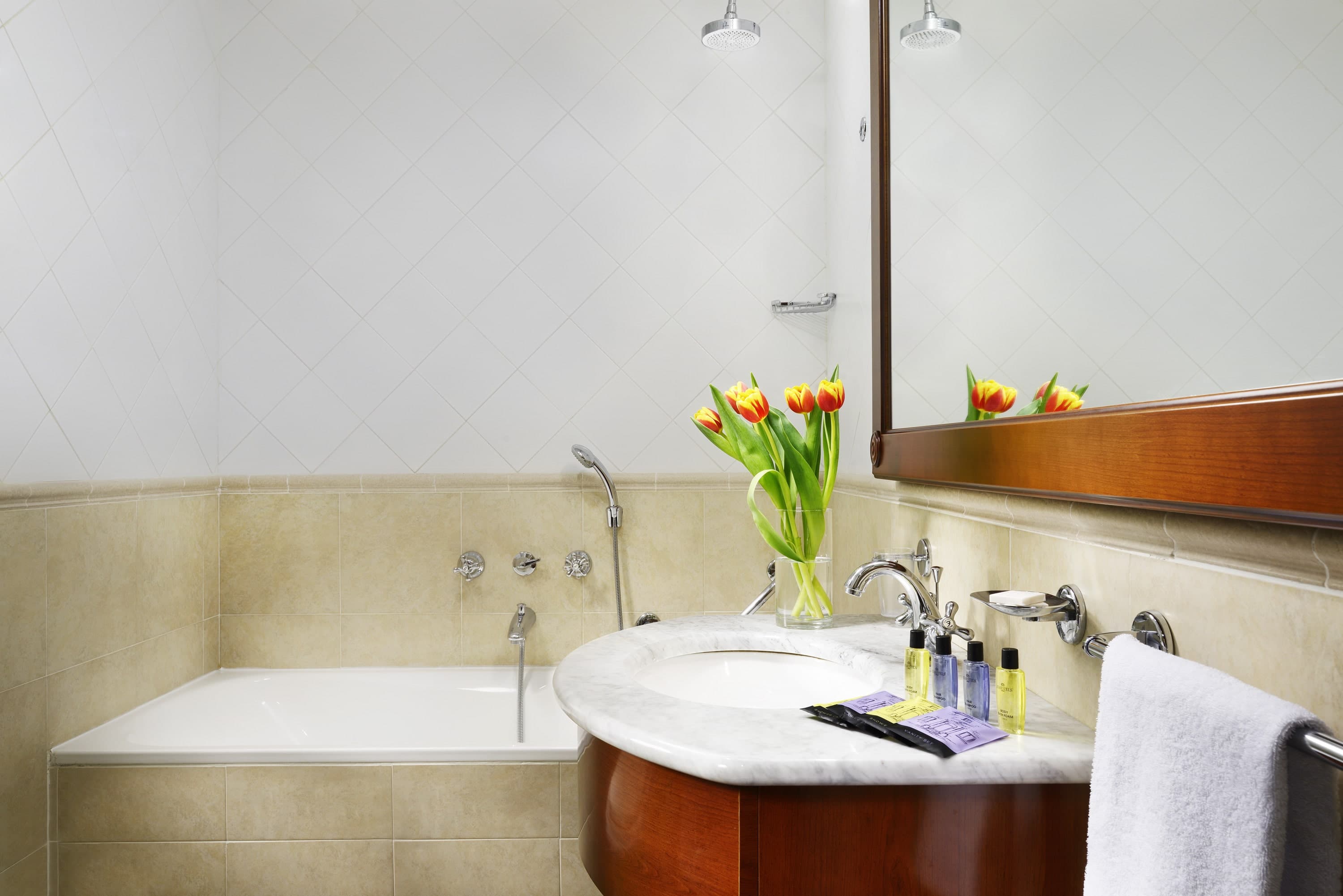 UNAWAY Hotel & Residence Linea Uno Milano